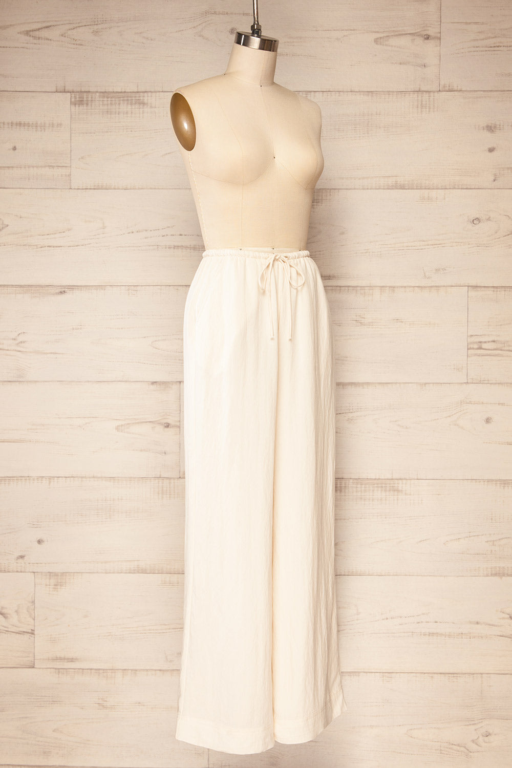 Koya Ivory Lined High-Waisted Pants | La petite garçonne side view