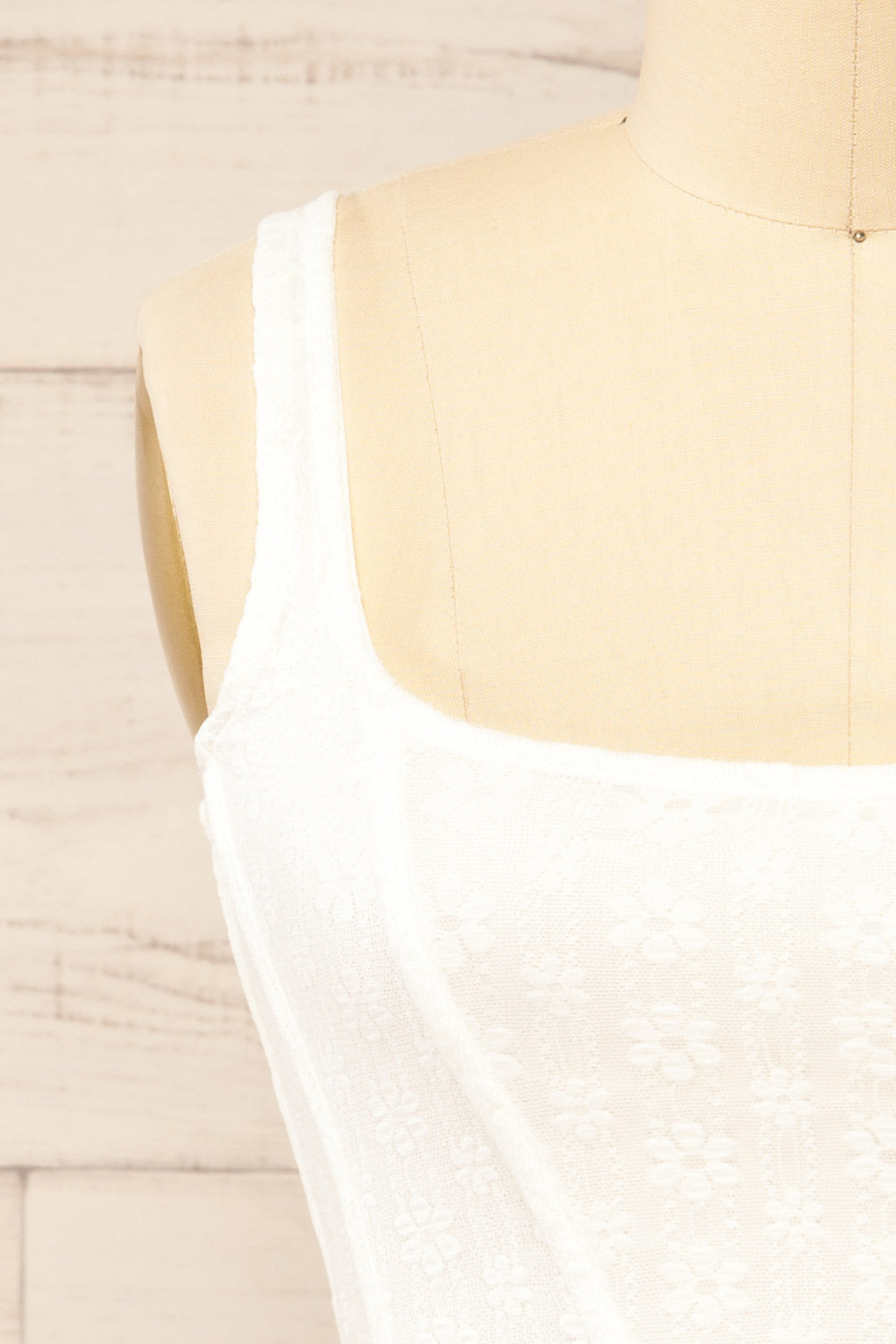 Kuroki White Mesh Floral Corset Crop Top | La petite garçonne front