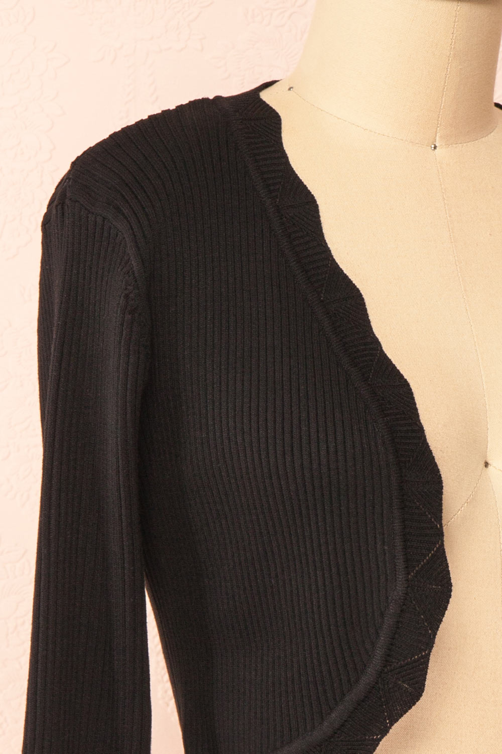 Lacey Ribbed Black Cropped Cardigan | Boutique 1861  side