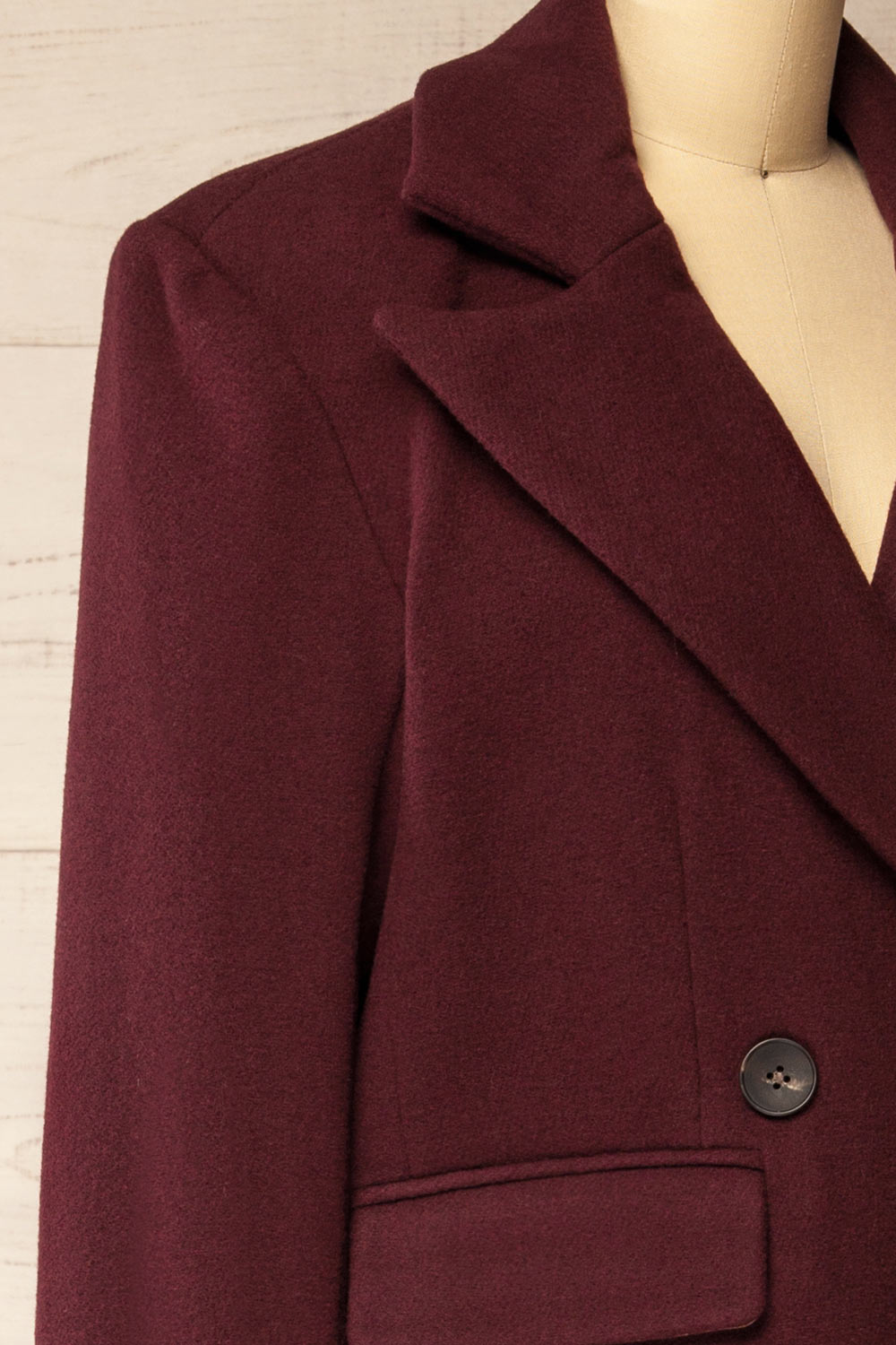 Lagos Long Burgundy Coat with Lapel Collar | La petite garçonne side