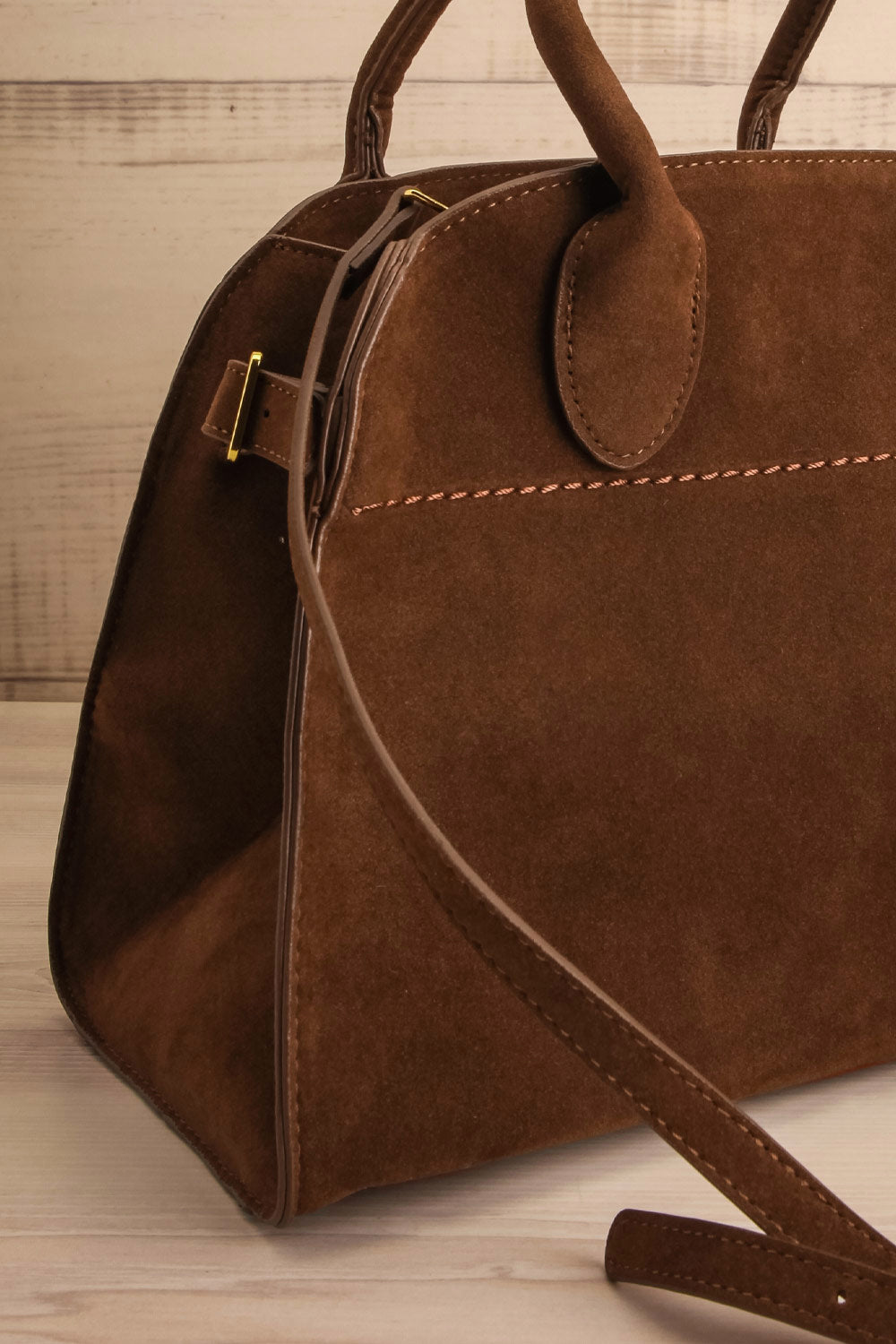 Lakey Light Brown Faux Suede Handbag | La petite garçonne strap close-up