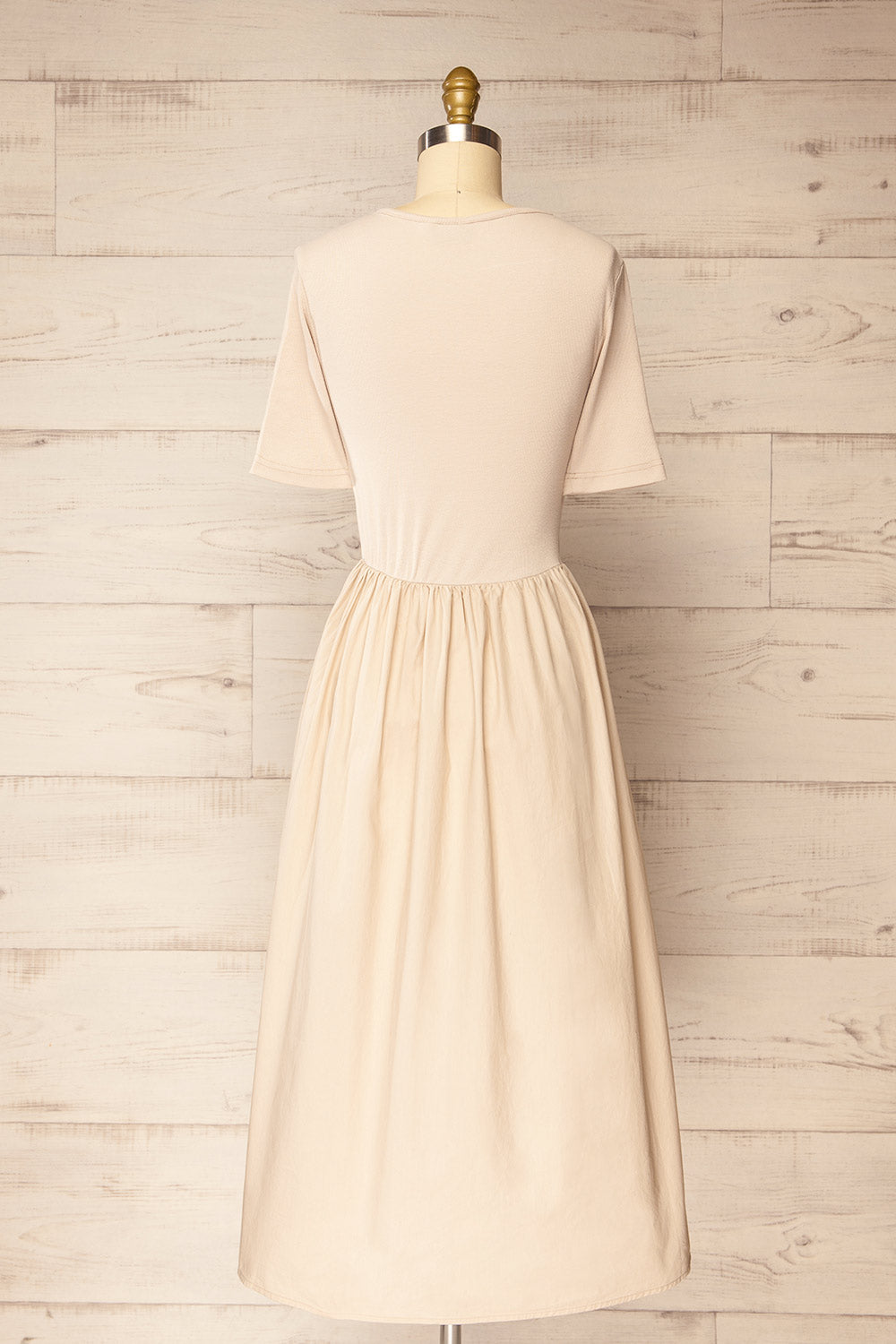Langtang Midi Beige Tee Dress | La petite garçonne back view