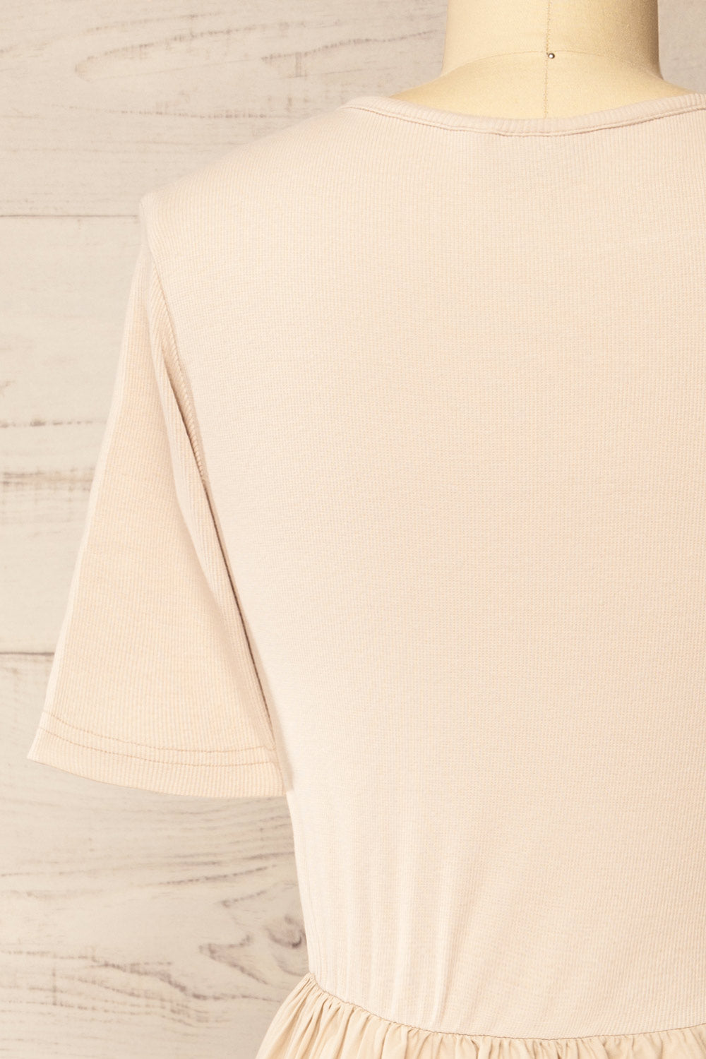 Langtang Midi Beige Tee Dress | La petite garçonne back
