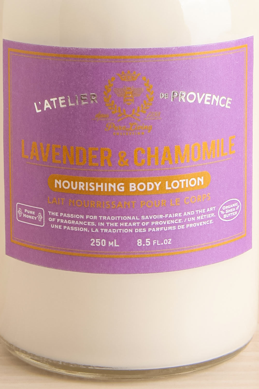 Lavende & Chamomile | Body Lotion by L'Atelier de Provence / maison garçonne close-up