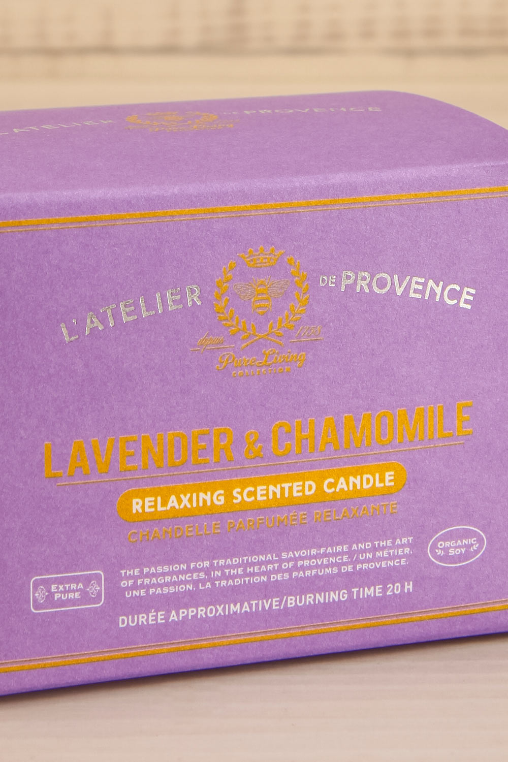 Lavender and Chamomile Candle by L'Atelier de Provence | Maison garçonne mini box close-up