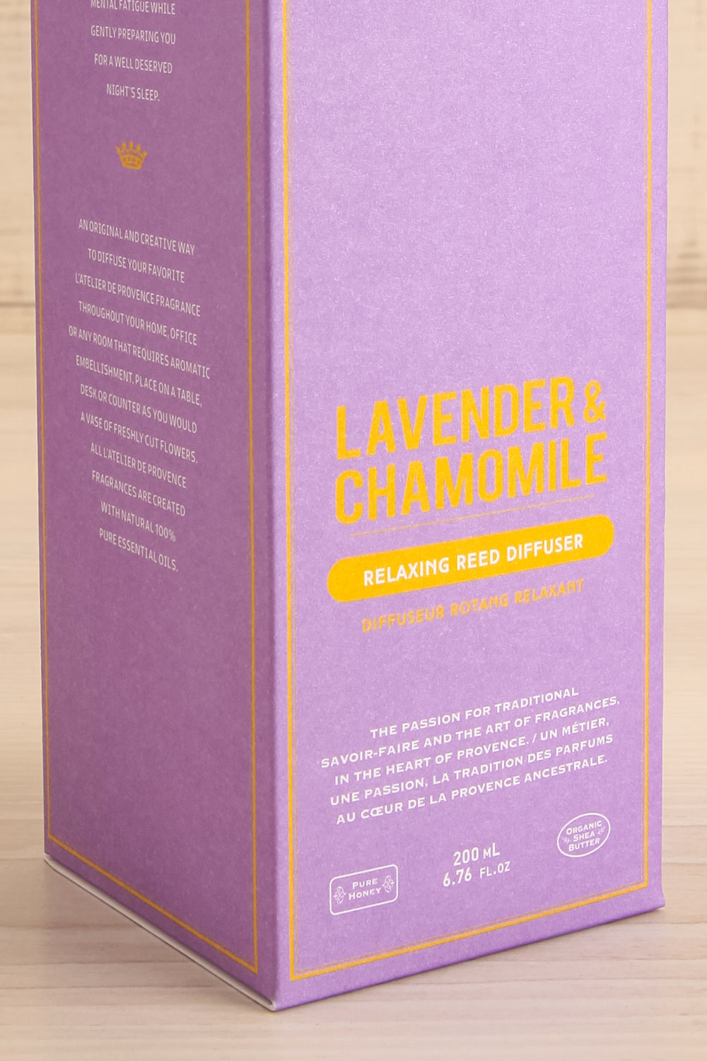 Lavande & Camomille | Diffuseur Rotang | maison garçonne box close-up