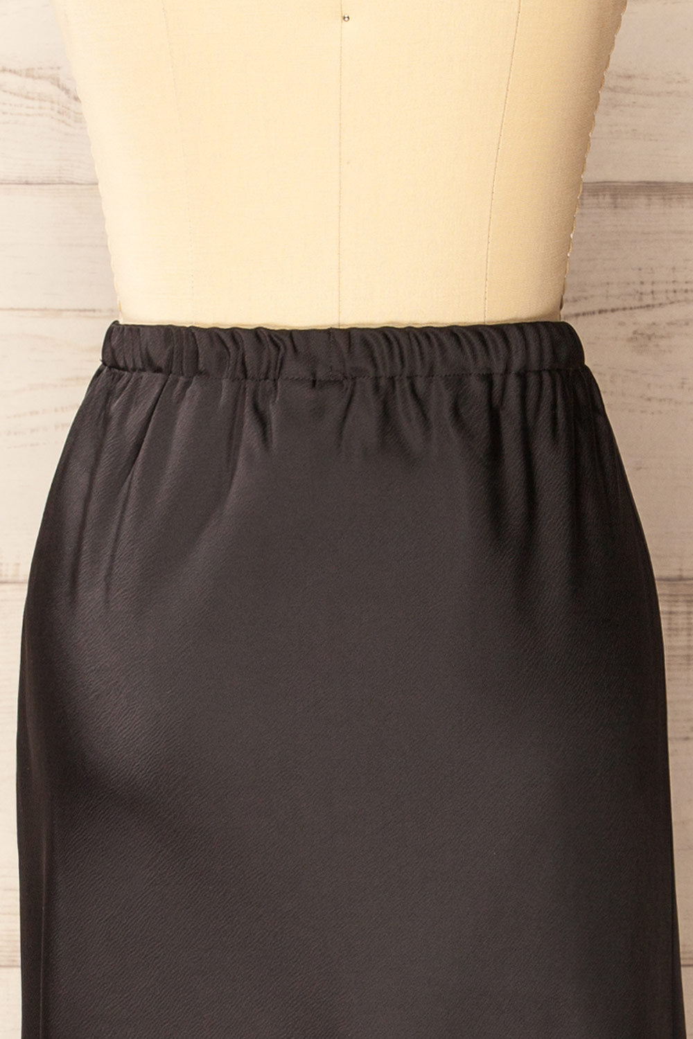 Lehavre Black Maxi Satin Skirt | La petite garçonne back