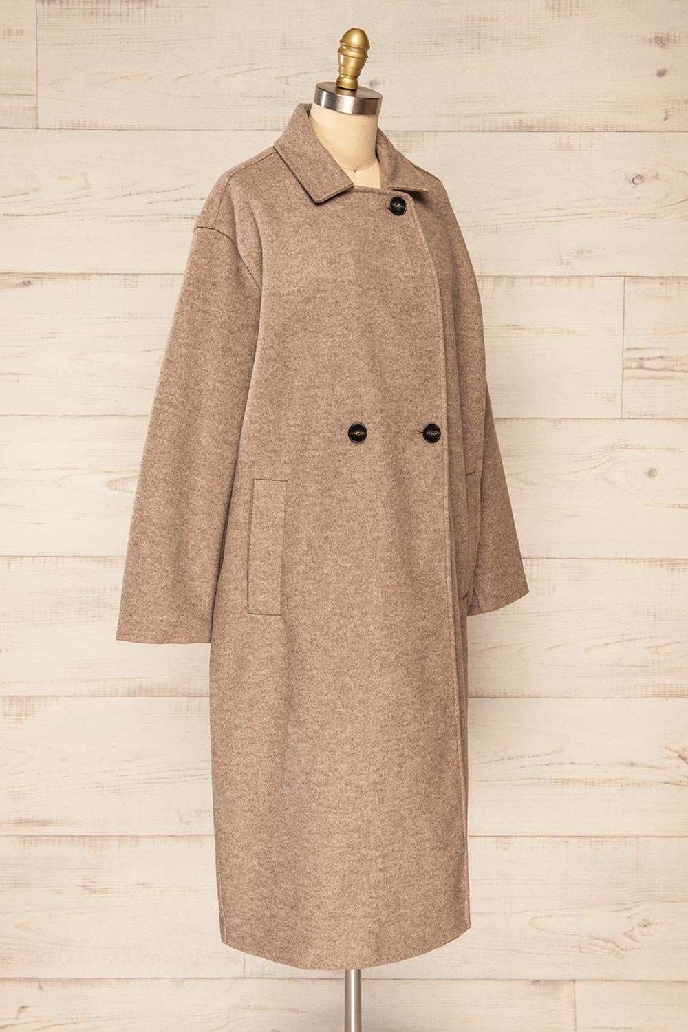 Lhasa Long Taupe Felt Coat | La petite garçonne side view