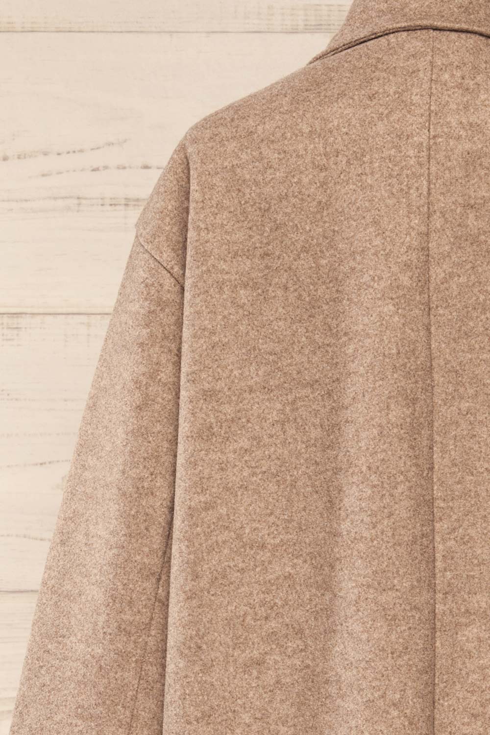 Lhasa Long Taupe Felt Coat | La petite garçonne back close-up
