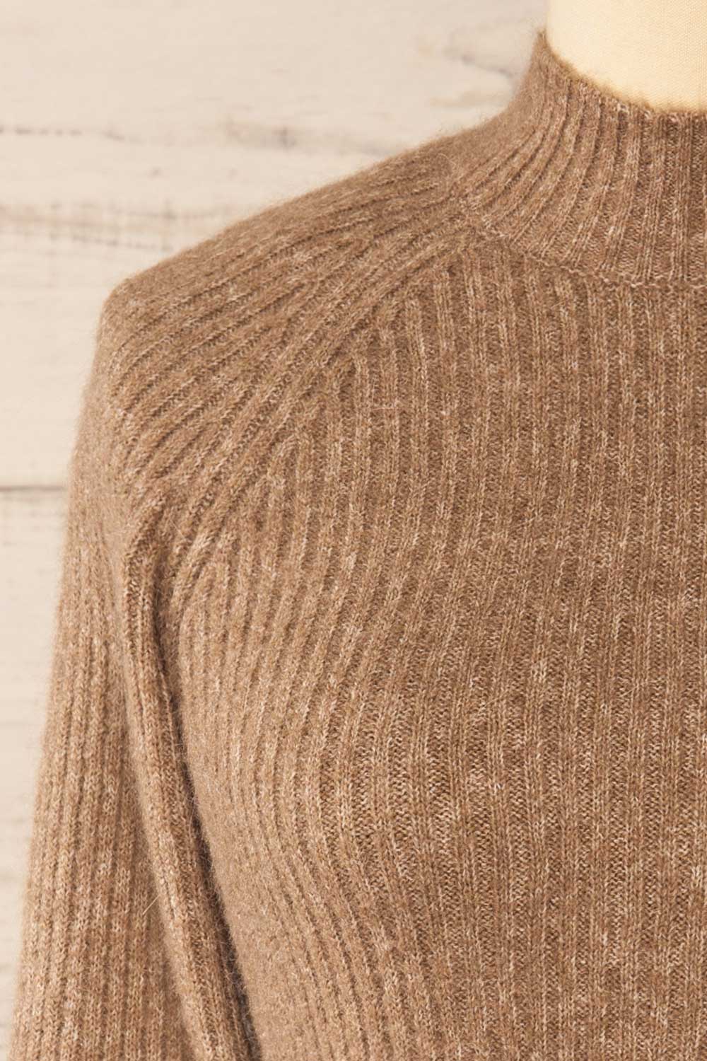 Luanda Taupe Long Ribbed Sweater | La petite garçonne front close-up