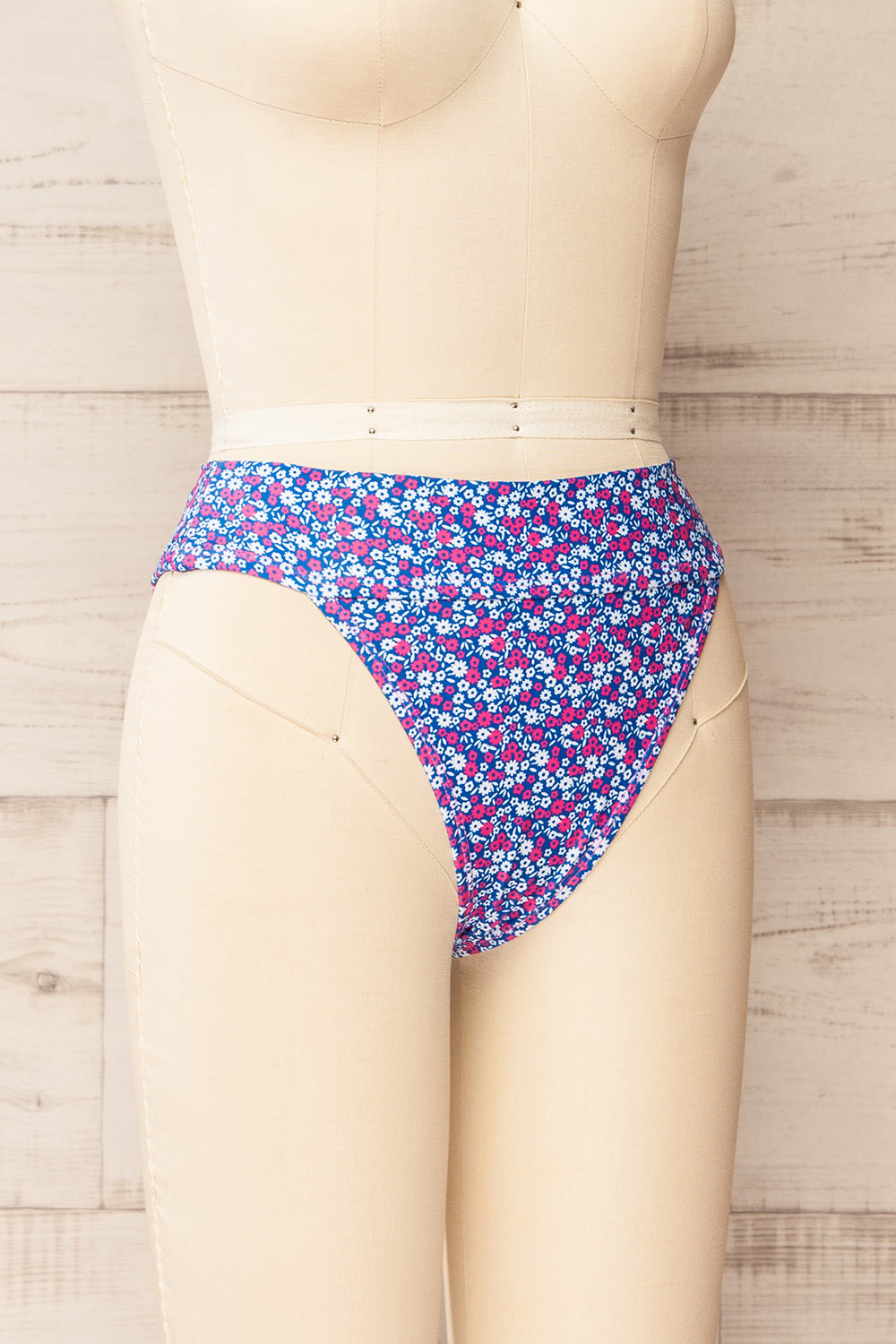 Luzalaka Blue Floral Bikini Bottom | La petite garçonne side view