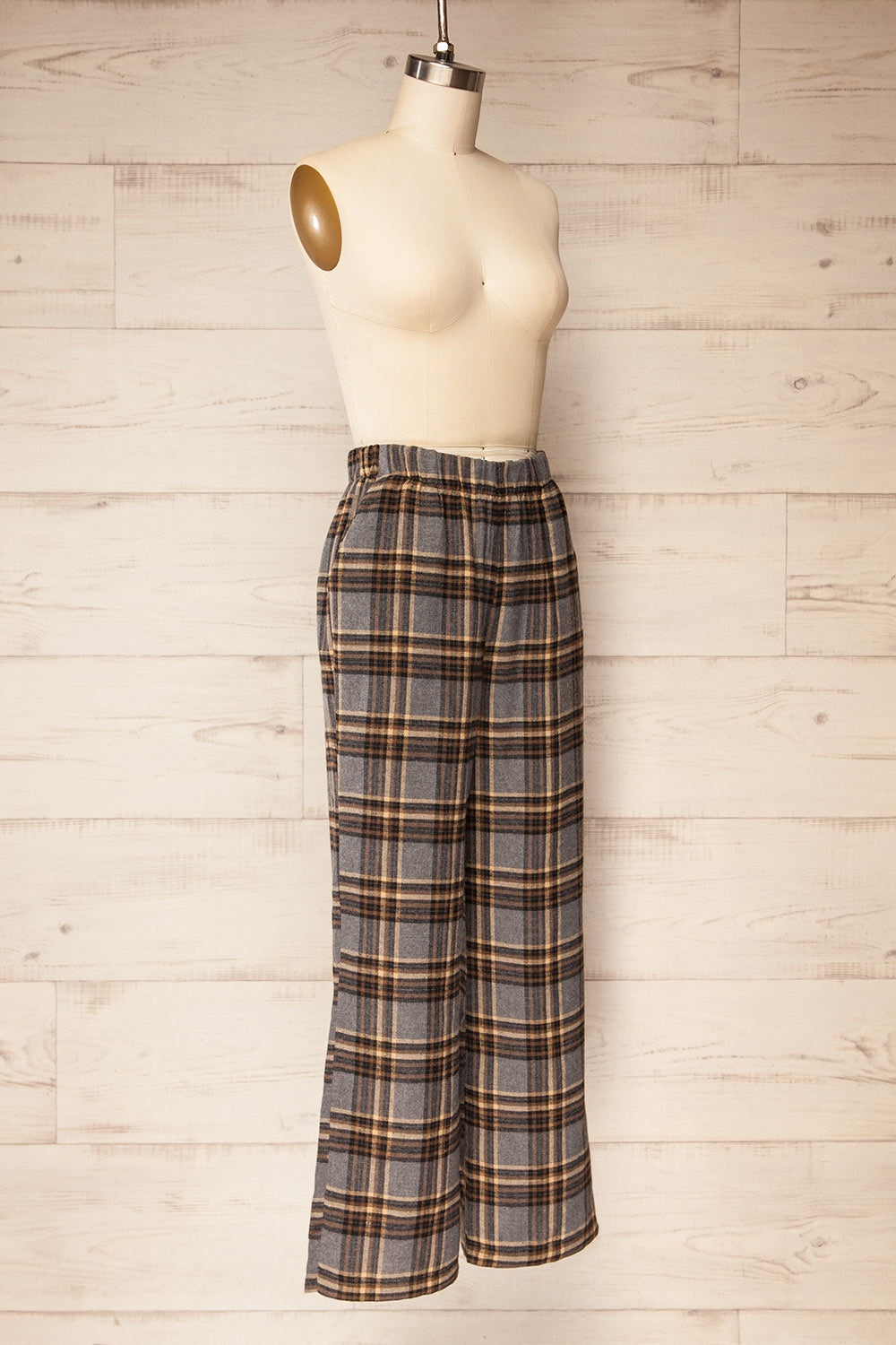 Machermo Plaid Wide Leg Pants | La petite garçonne side view