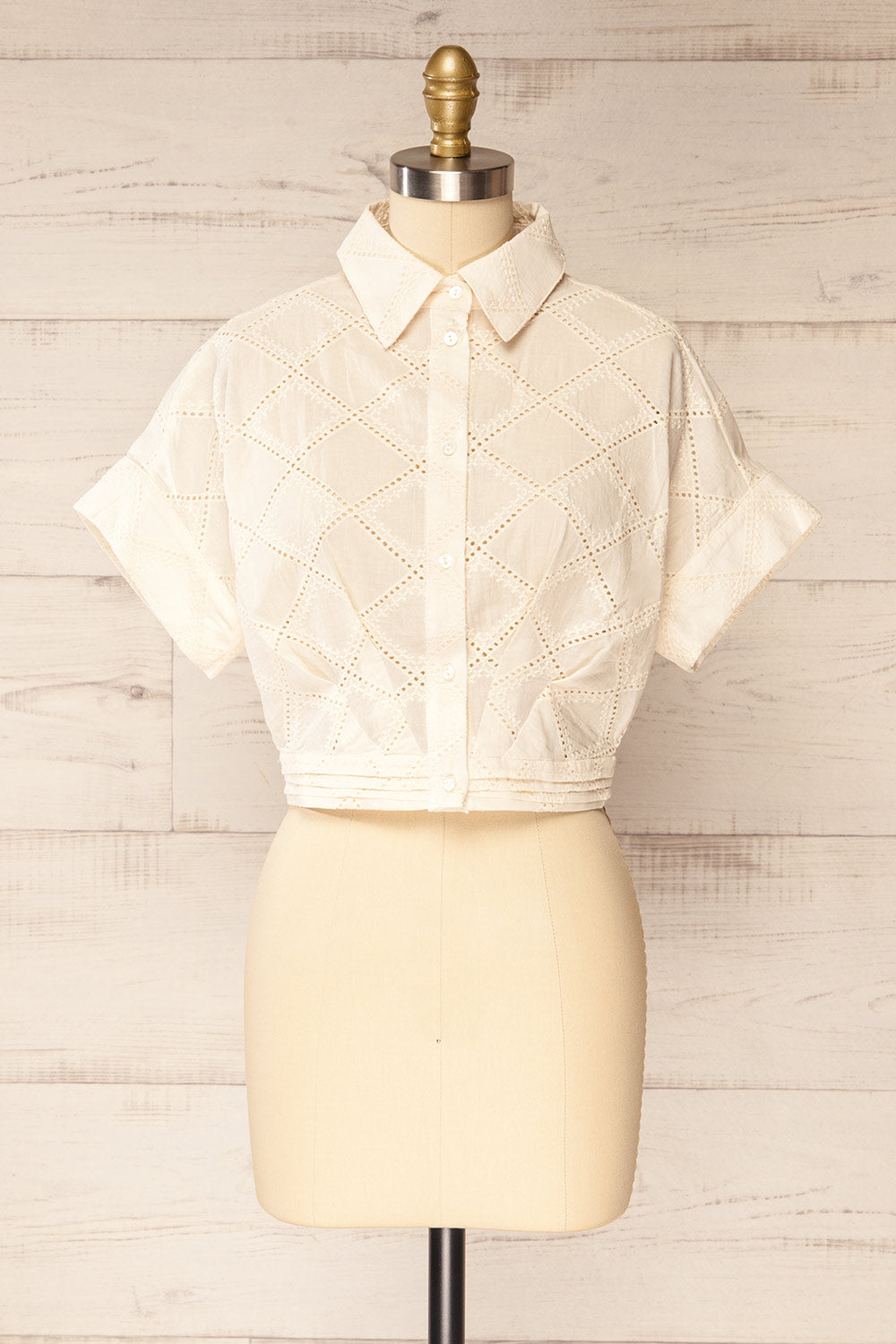 Mahone Ivory Openwork Cropped Shirt | La petite garçonne front view