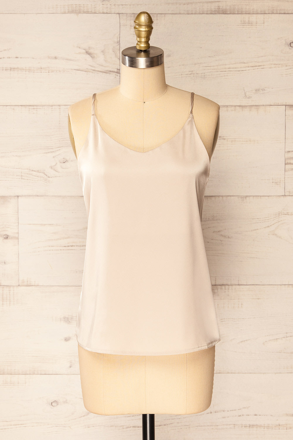 Manaus Champagne Camisole en Satin | La petite garçonne front view