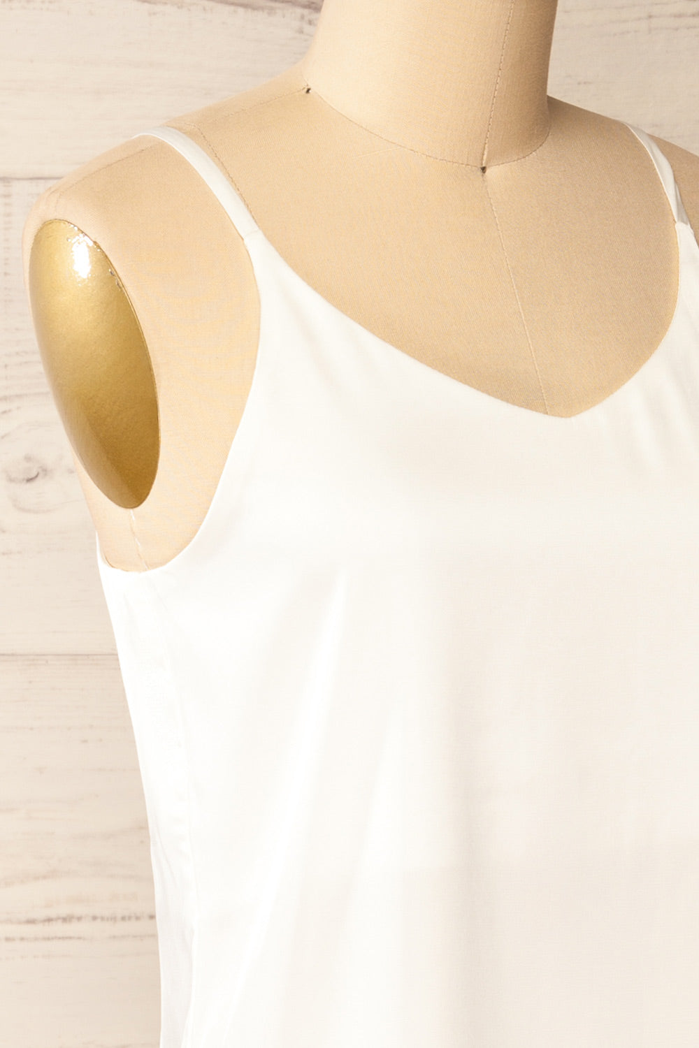 Manaus Ivory Satin Tank Top | La petite garçonne side close-up