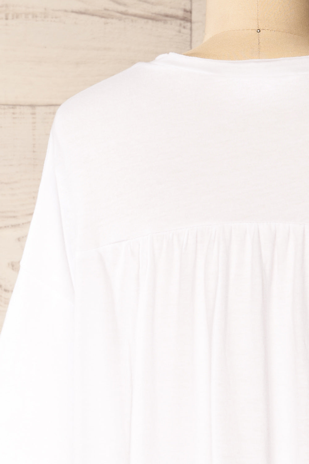 Manila White Crew Neck Oversized T-Shirt | La petite garçonne back close-up