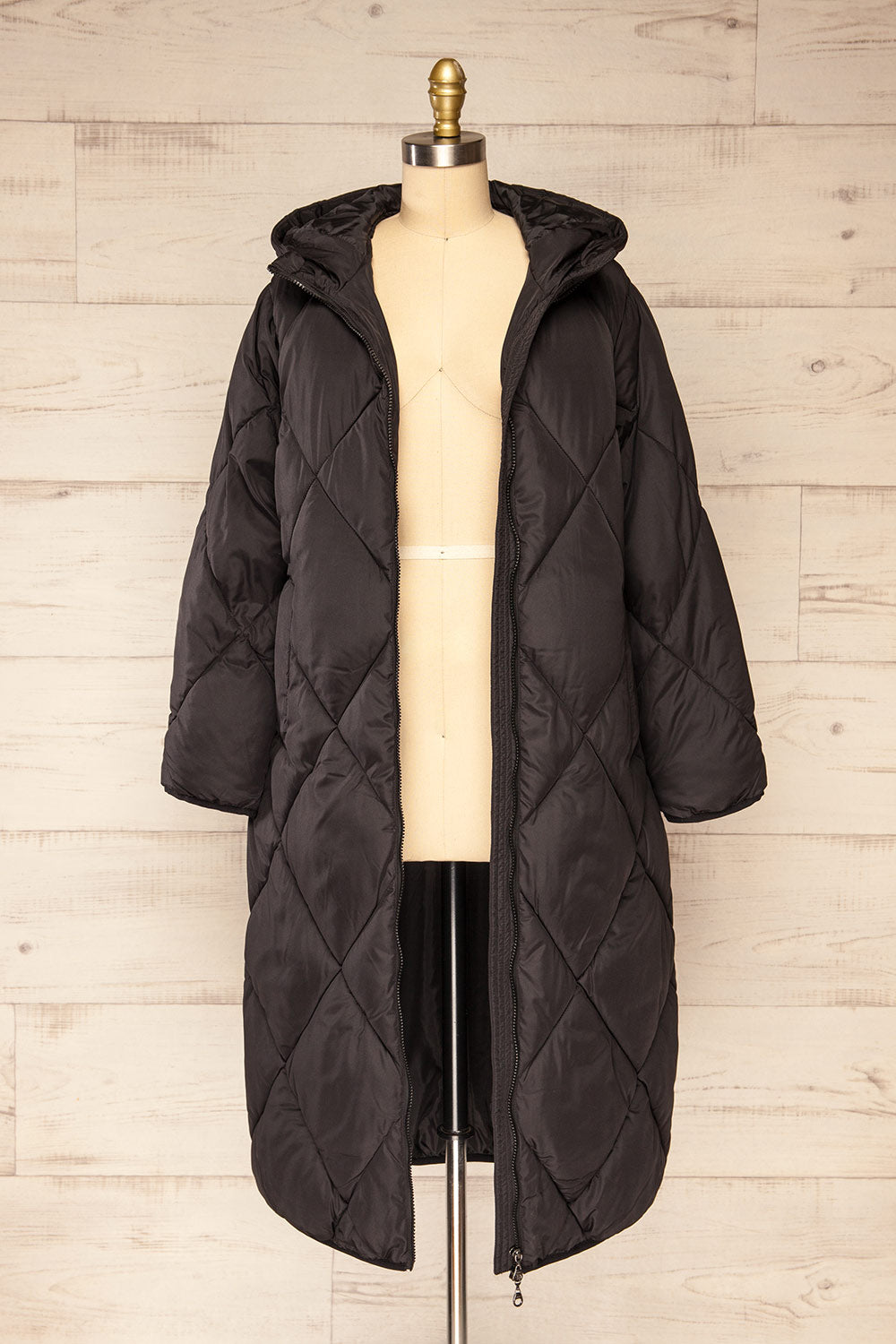 Manizales Black Long Quilted Coat | La petite garçonne open view