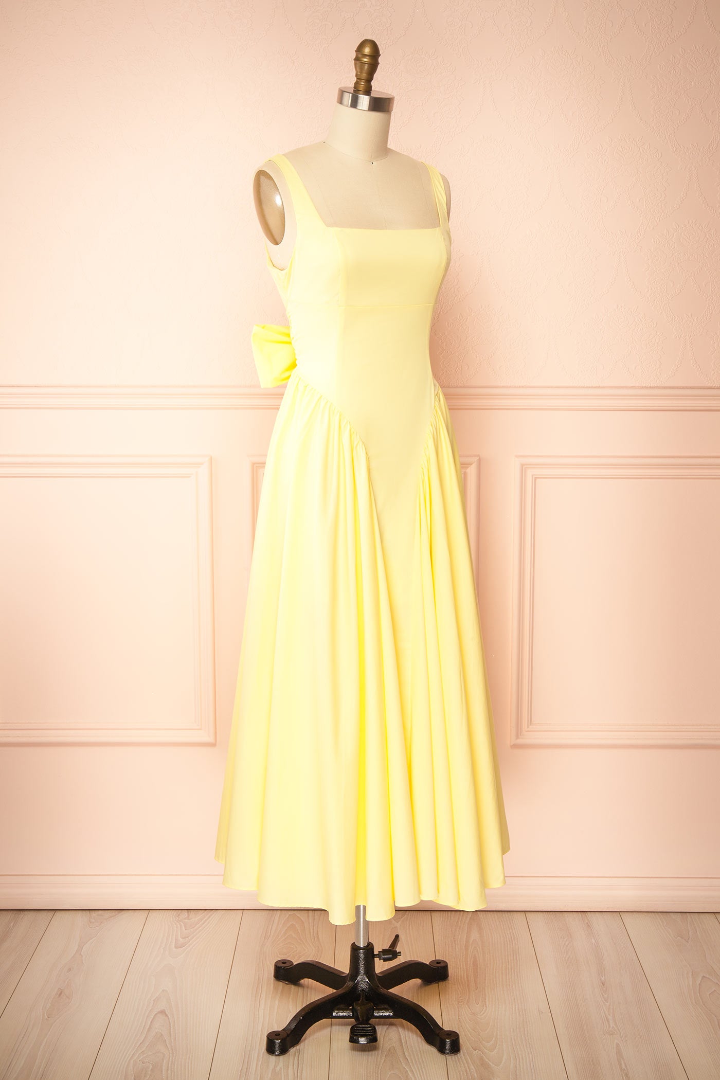 Mariah Yellow | A-Line Midi Dress with Ribbons at Back