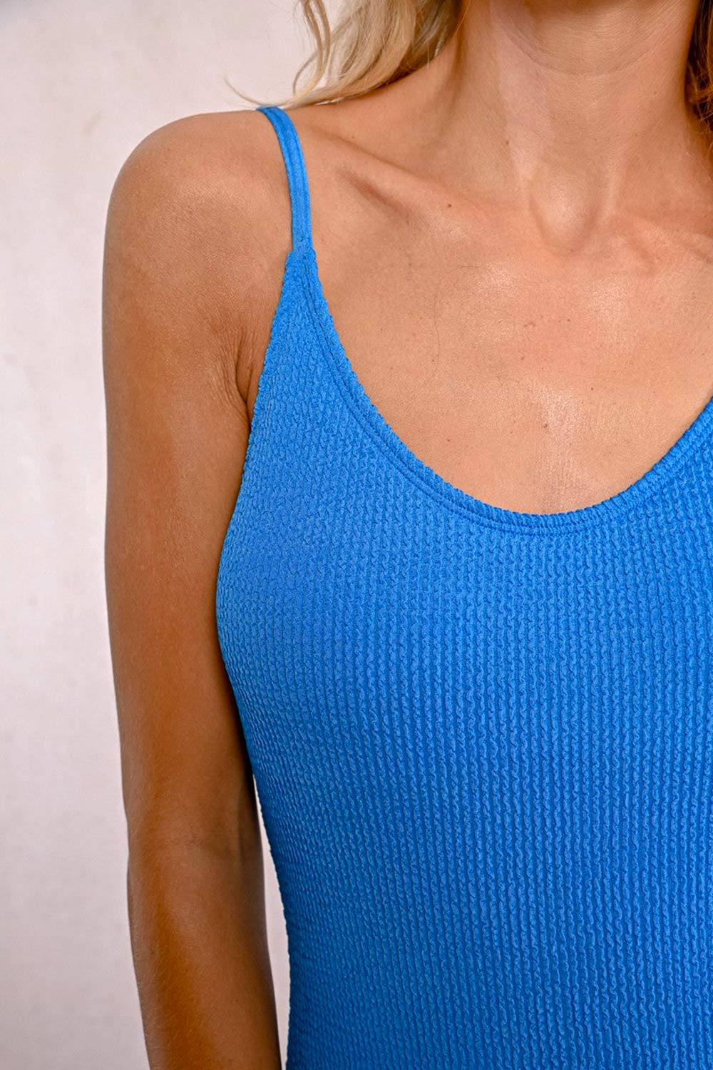 Maui Blue Low back One-piece Swimsuit | La petite garçonne model