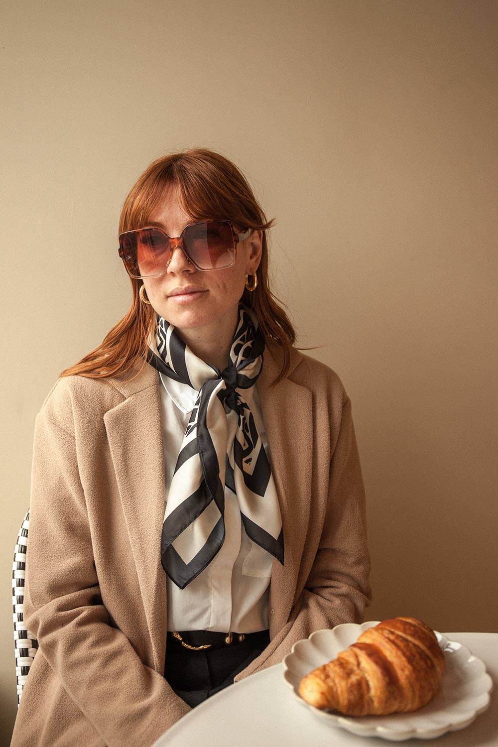 Medusa Leopard Square Sunglasses | La petite garçonne front view model