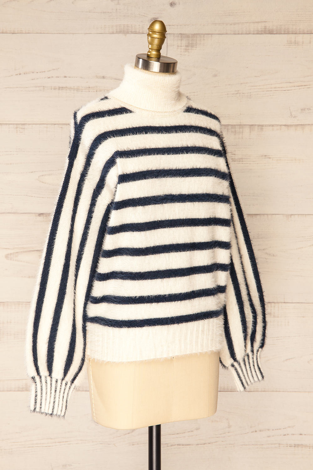 Mhatelot Stripped Fuzzy Sweater | La petite garçonne side vie