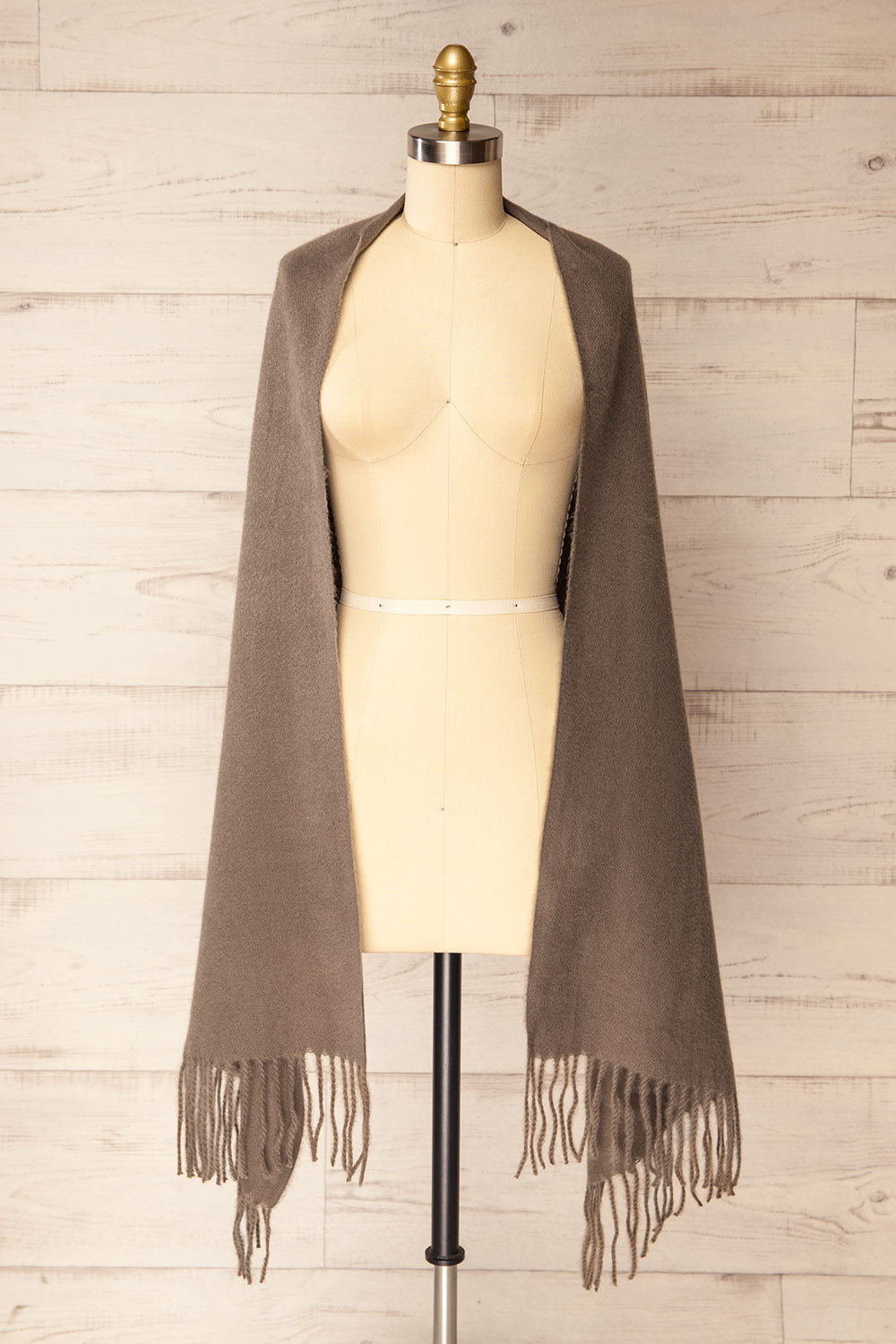 Minet Taupe Fuzzy Knit Scarf | La petite garçonne shawl view