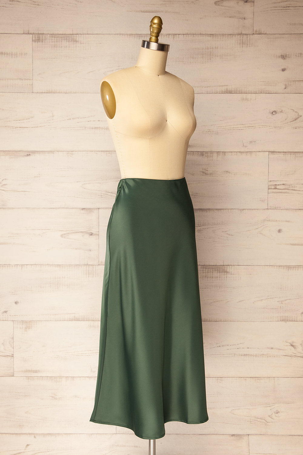 Molokai Midi Emerald Satin Skirt | La petite garçonne side view