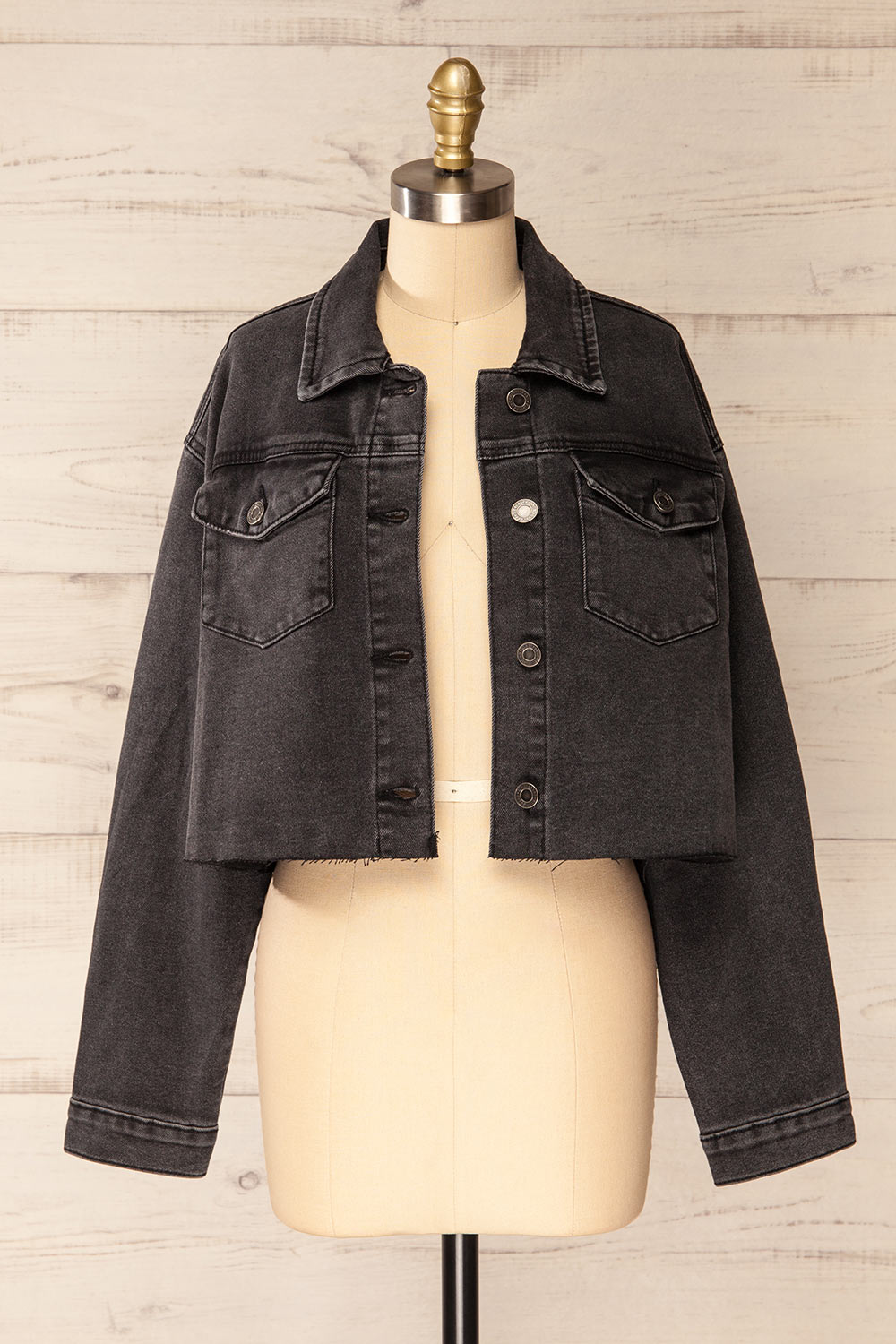 Monheurt Oversized Black Cropped Jean Jacket | La petite garçonne open view
