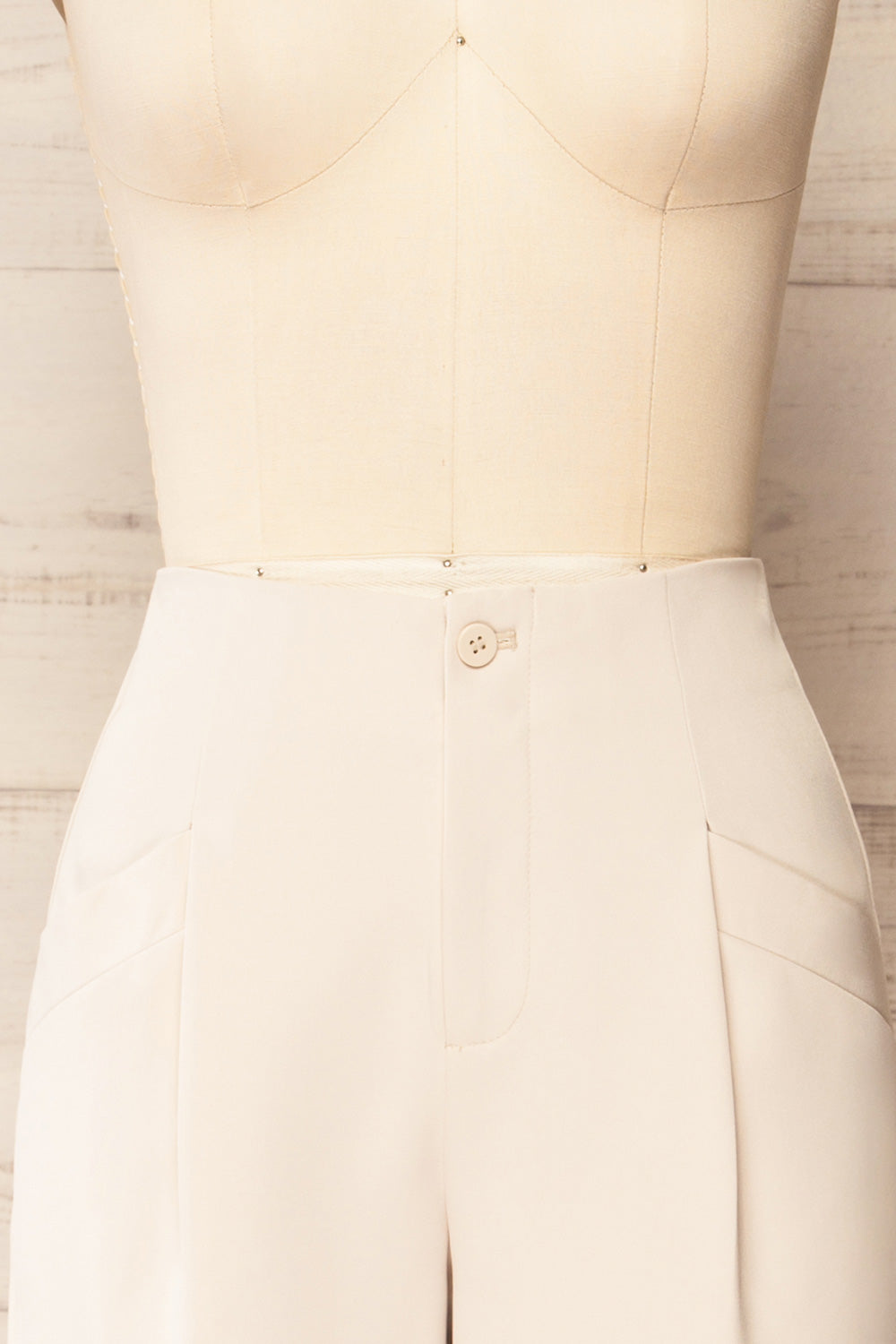 Monpazier Beige High-Waisted Wide Leg Pants | La petite garçonne front close-up