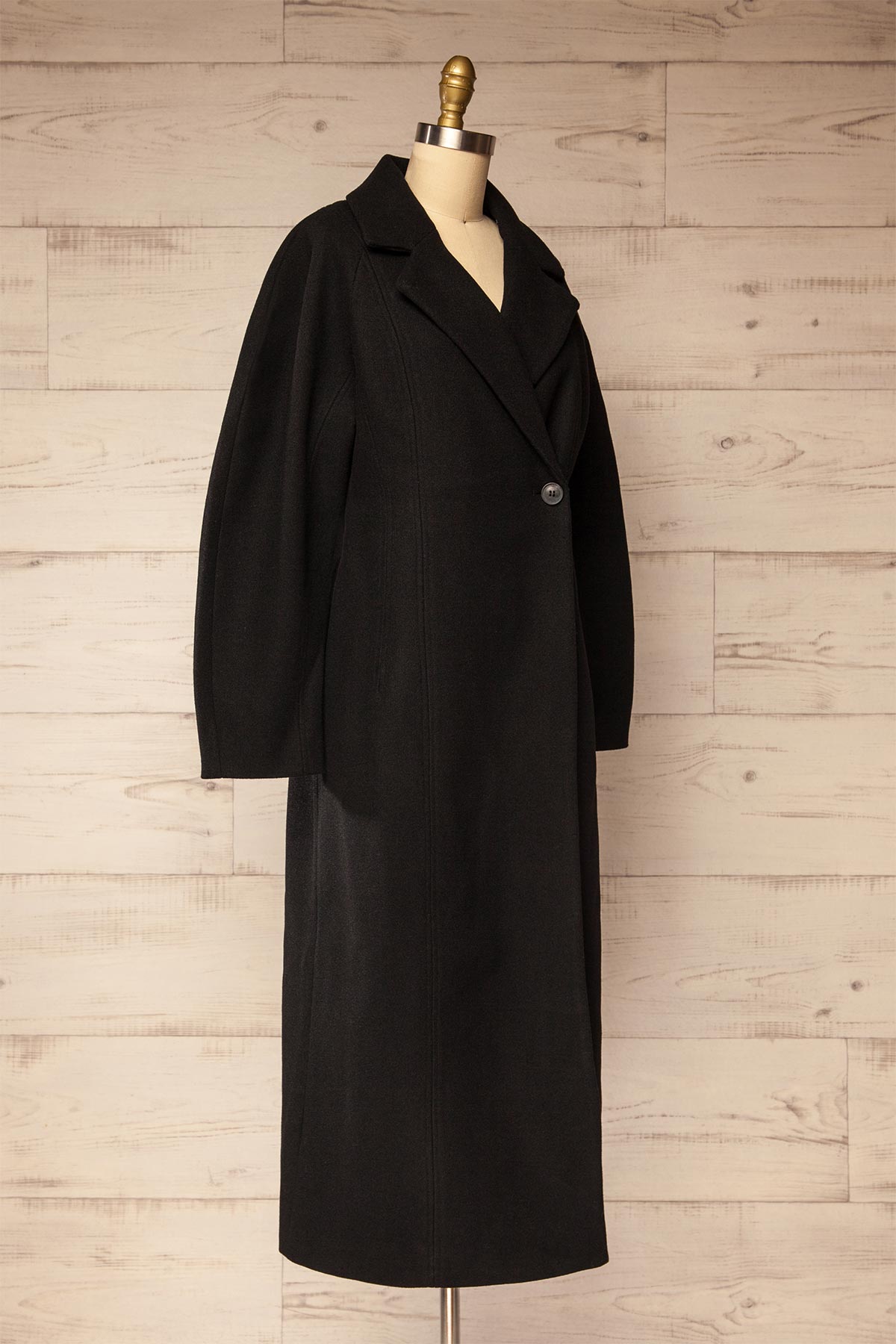 side view of Montevi Long Black Tailored Coat at La petite garçonne