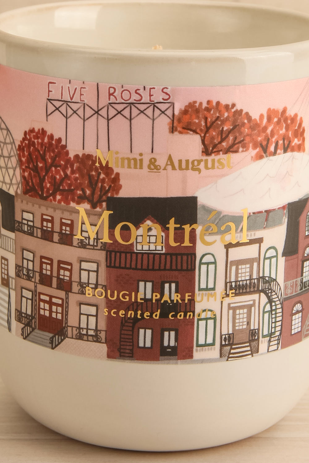 Montreal Candle - 2 options | Maison garçonne large close-up