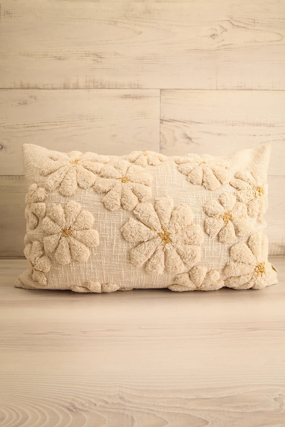 Moribond Cream Tufted Daisy Pillow | Maison garçonne view