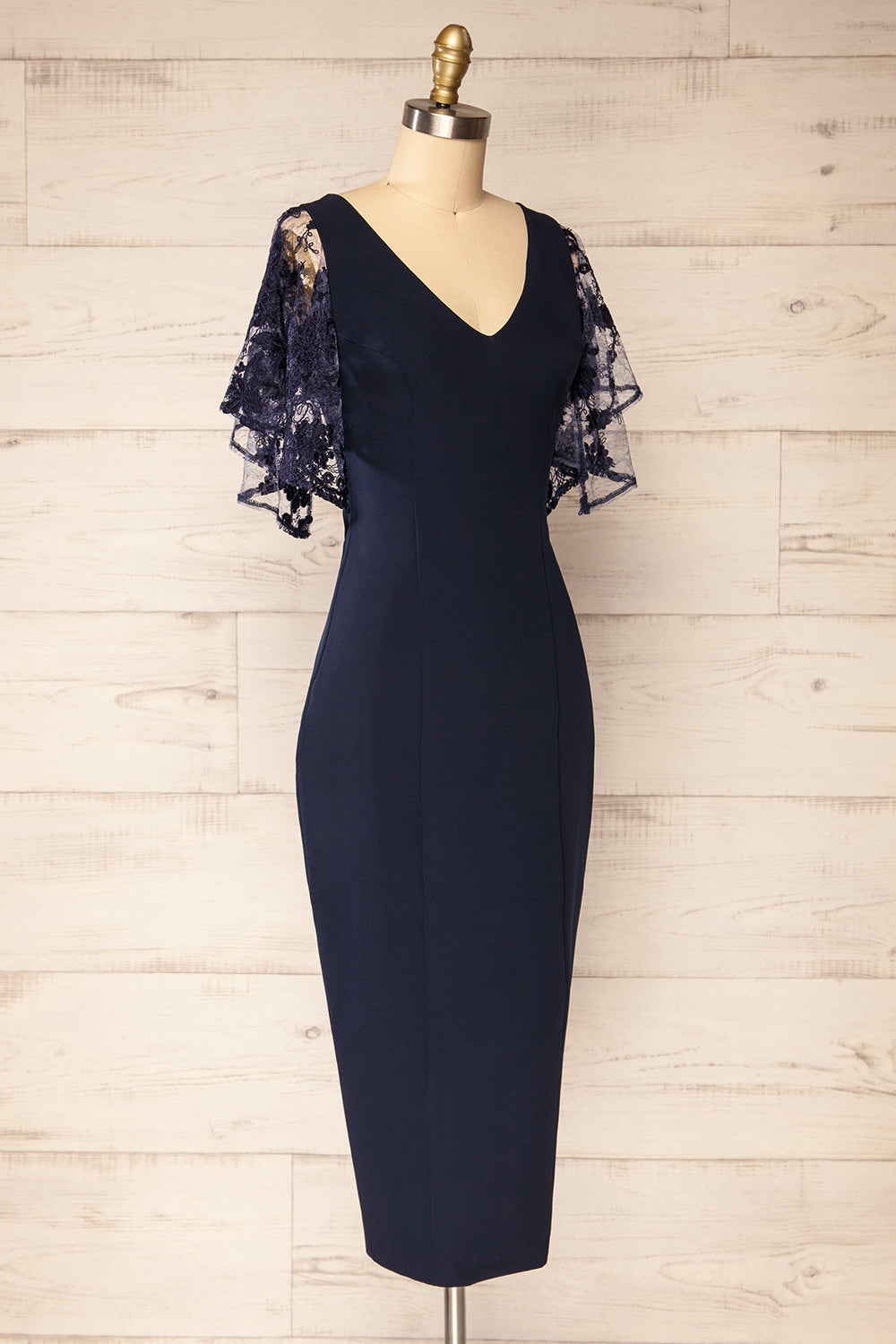 Myrania Navy Fitted Midi Dress w/ Short Sleeves | La petite garçonne side view