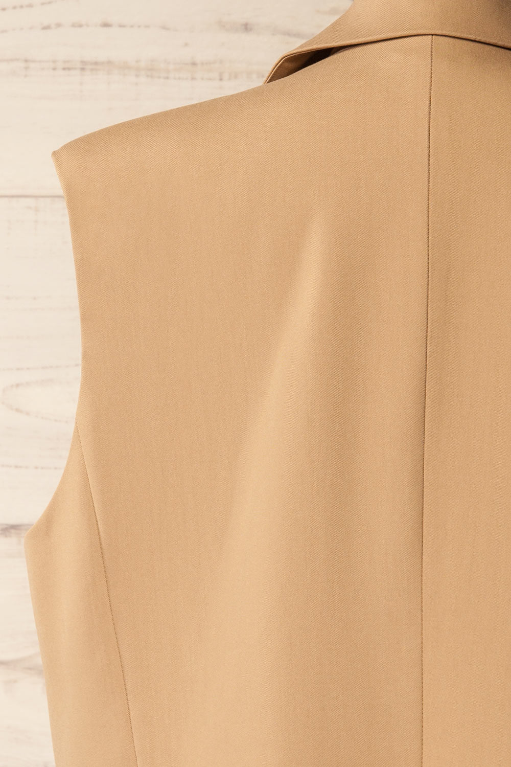 Myret Long Sleeveless Beige Blazer | La petite garçonne back