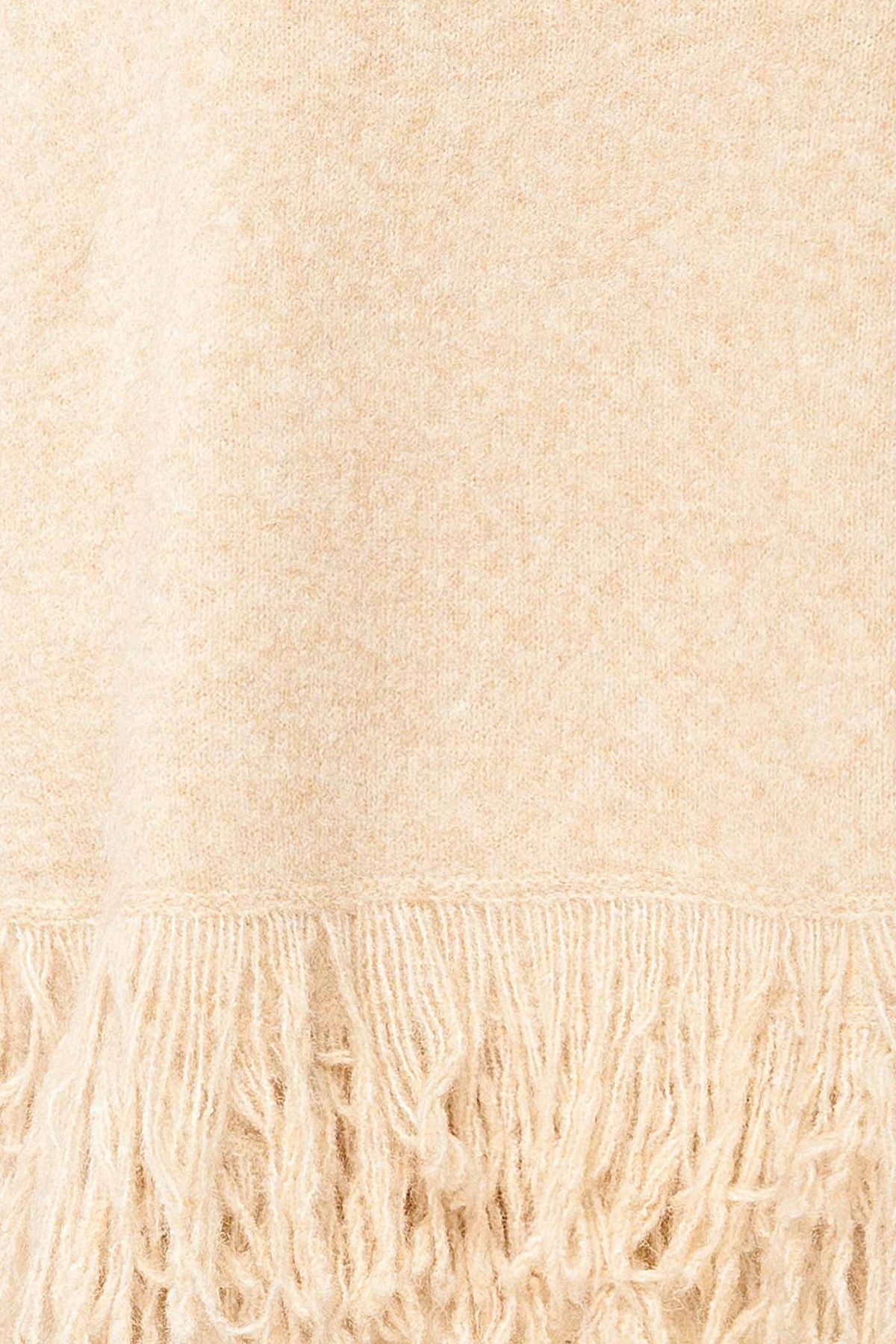 Nachvak Beige | Fringe Hem Crew Neck Knit Sweater