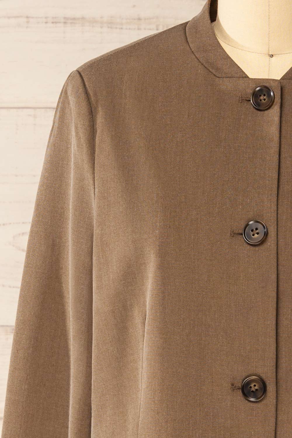 Nador Brown Button-Up Blazer | La petite garçonne front