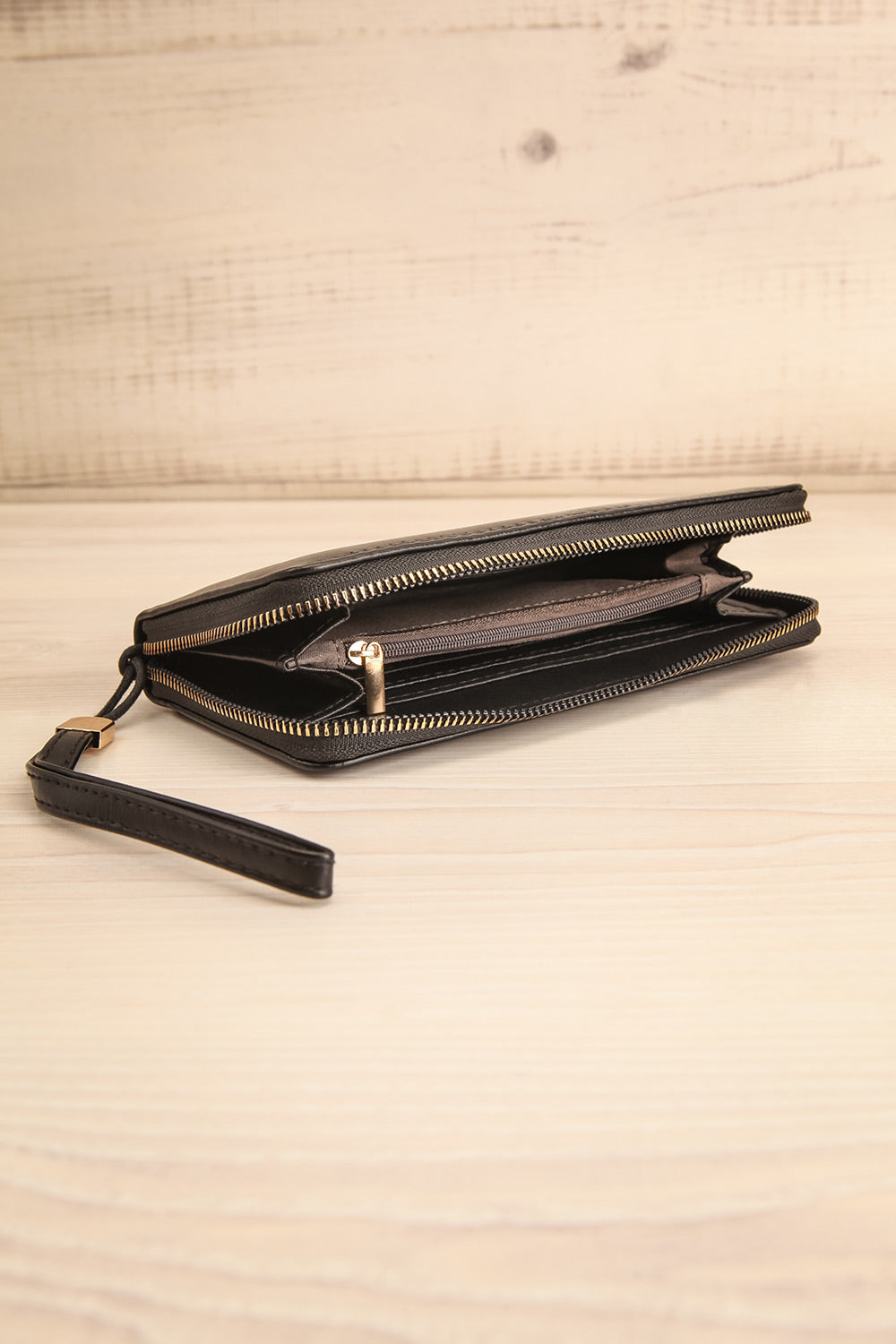 Naples Black Faux-Leather Wallet | La petite garçonne open view