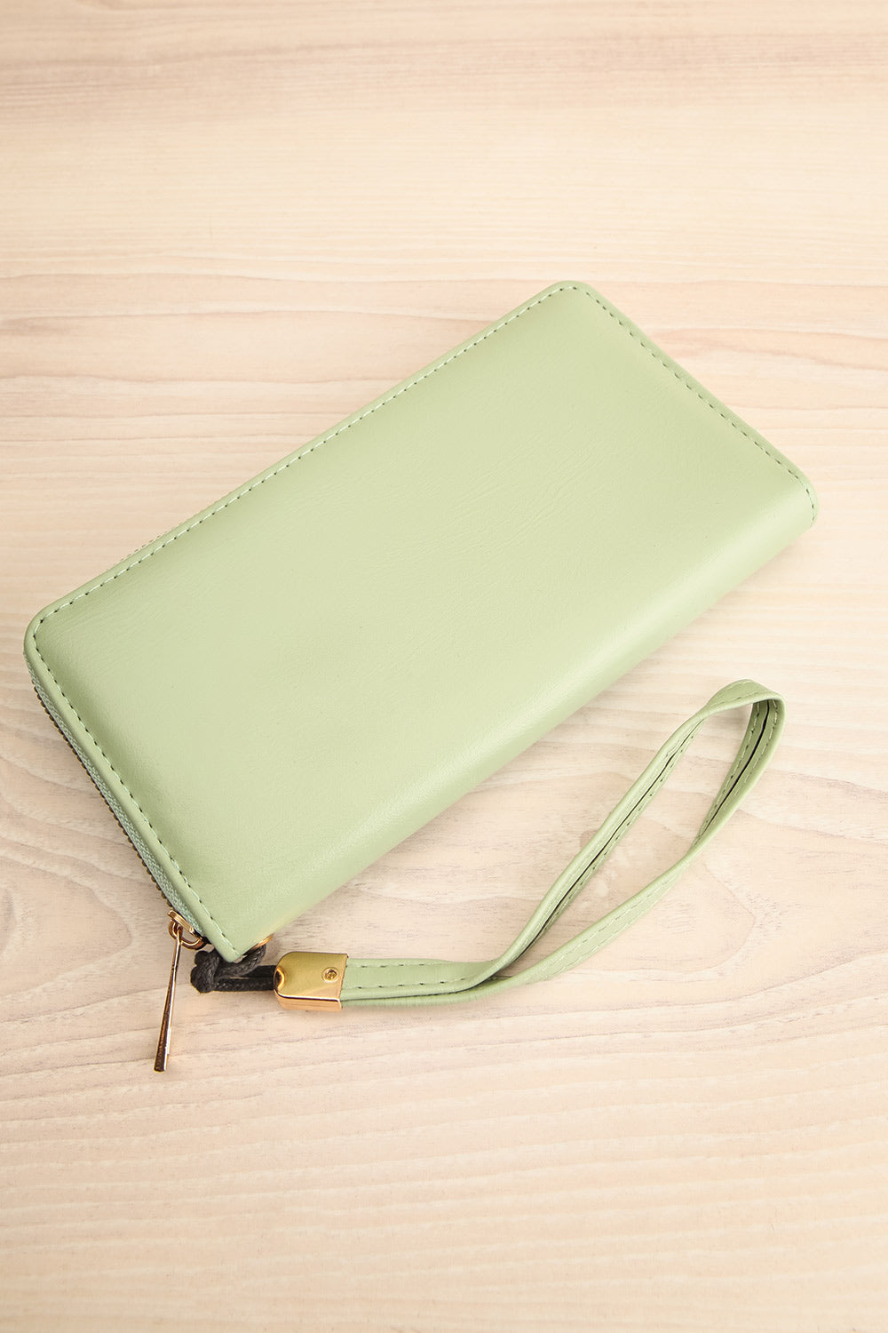 Naples Sage Faux-Leather Wallet | La petite garçonne