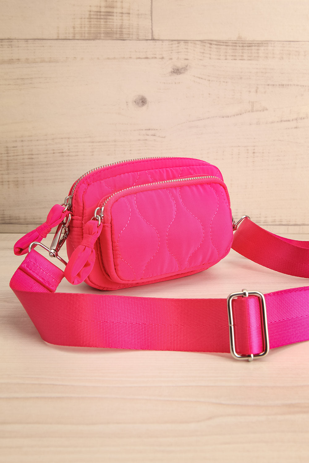 Narack Fuchsia Quilted Belt Bag | La petite garçonne side view