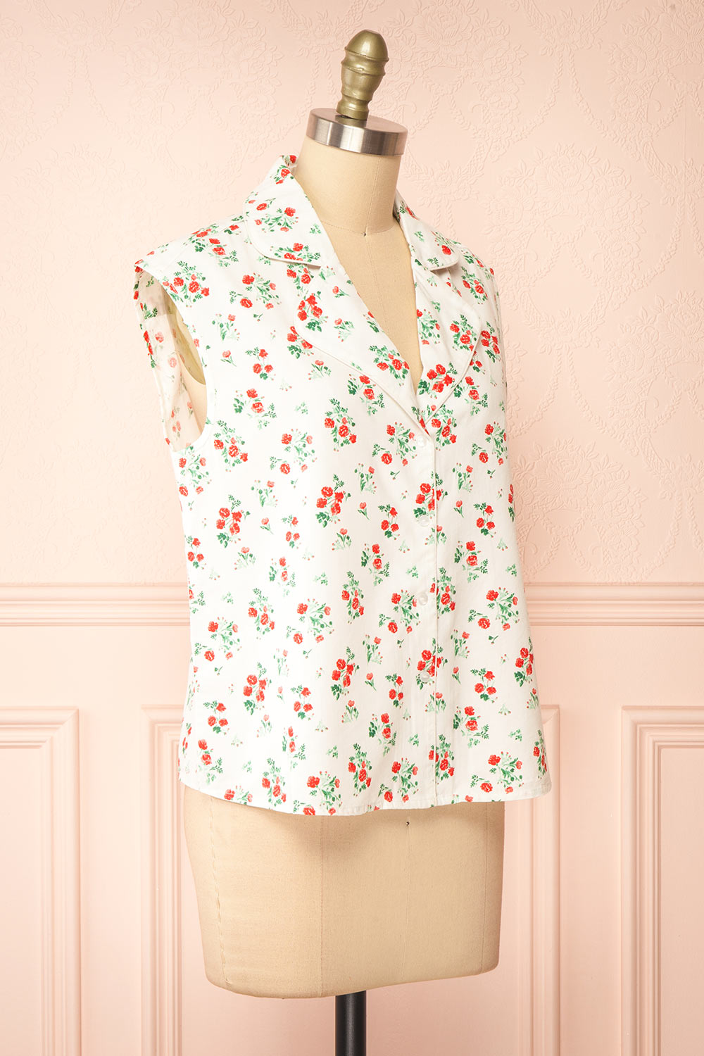 Nettie Floral Sleeveless Blouse | Boutique 1861 side view