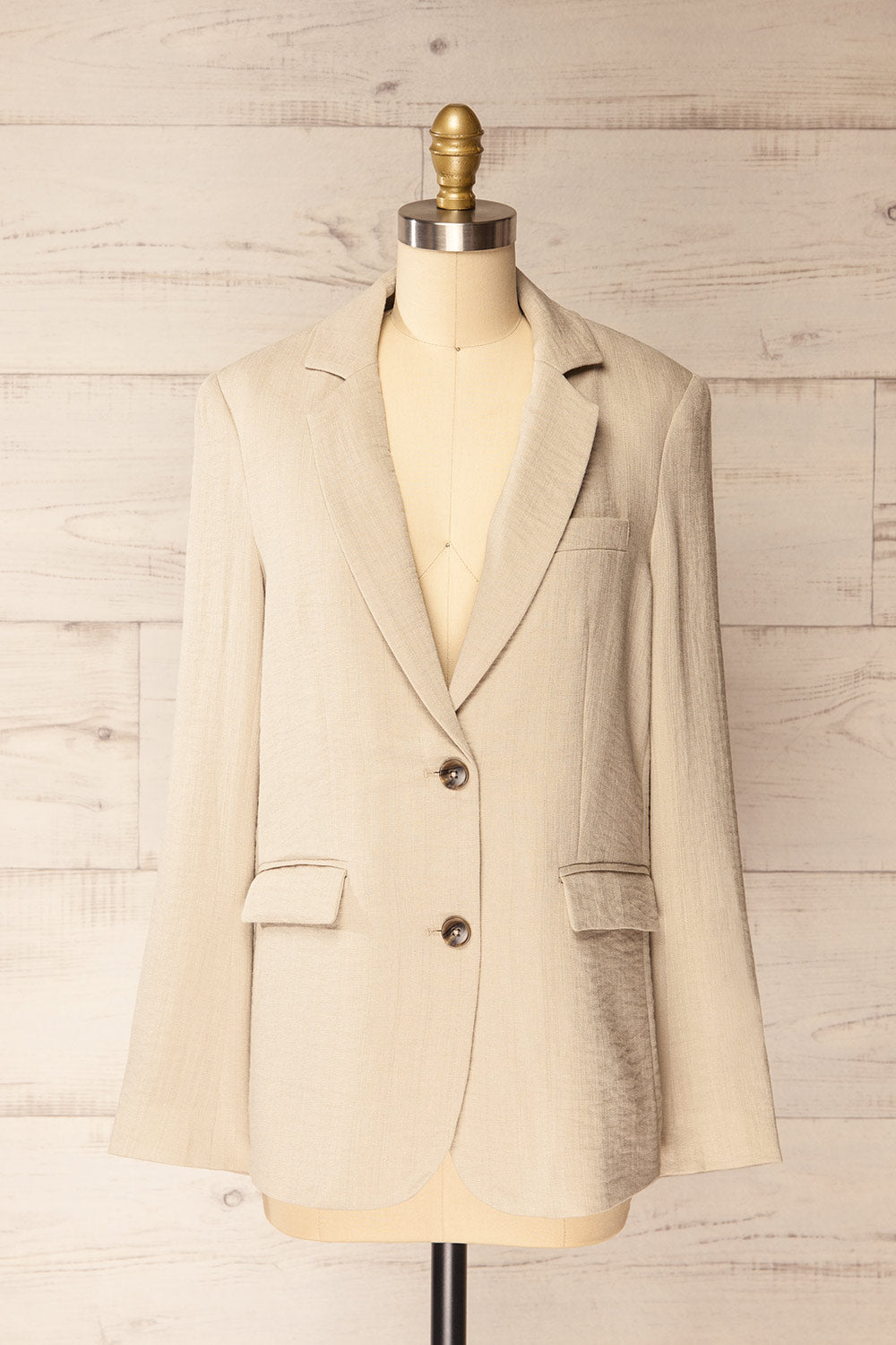 Norak Textured Beige Blazer | La petite garçonne front