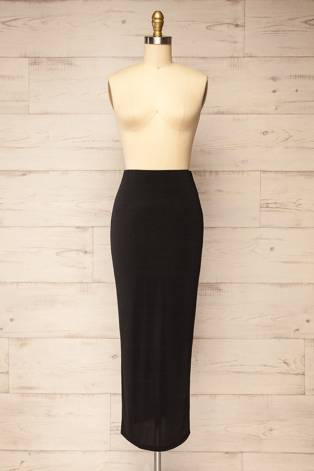 Norfolk Long Black Fitted Skirt | La petite garçonne front view