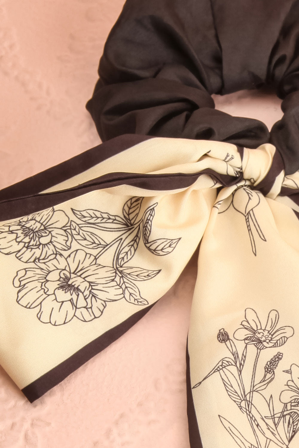 Odelia Silky Bow Scrunchie | Boutique 1861 details