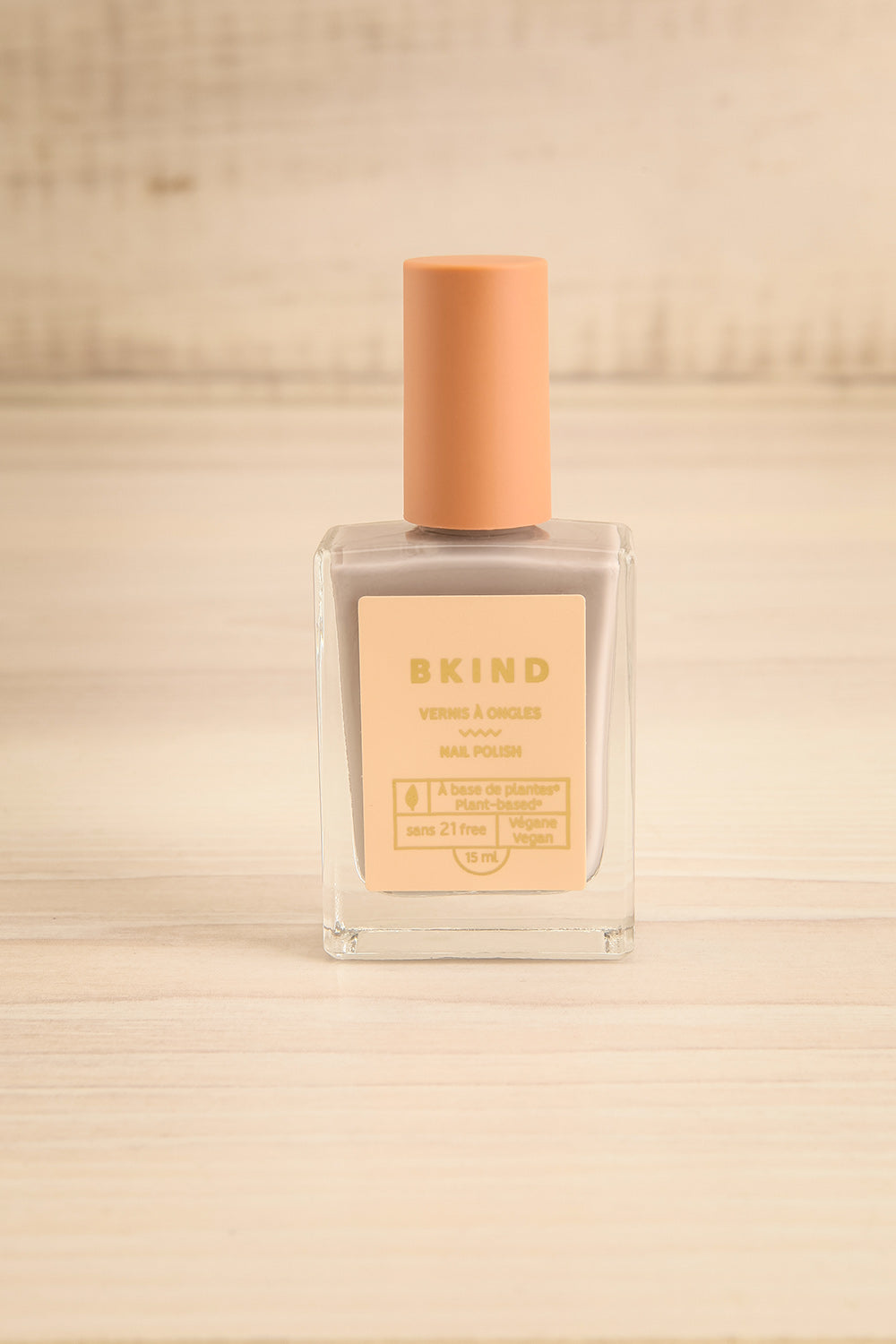 p-tit-bum-pale-grey-nail-polish-maison-gar-onne