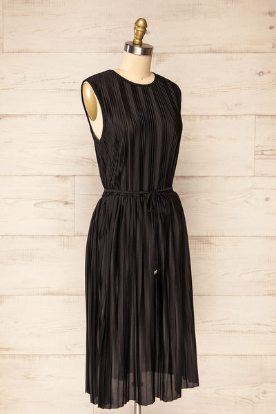 Padstow Black Sleeveless Pleated Midi Dress | La petite garçonne side view