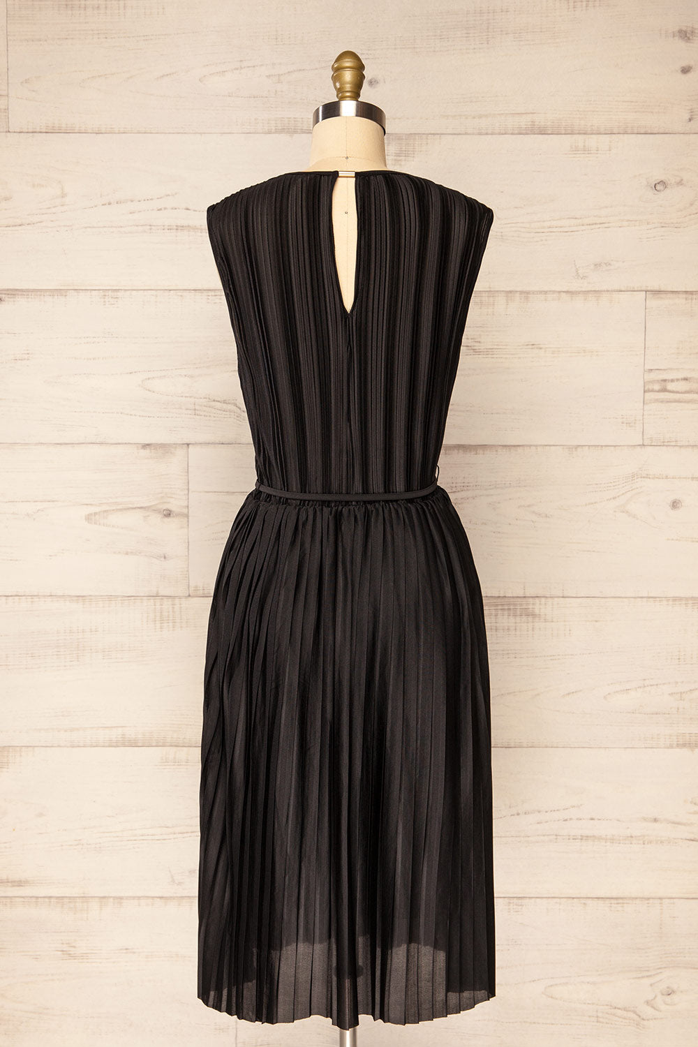 Padstow Black Sleeveless Pleated Midi Dress | La petite garçonne back view
