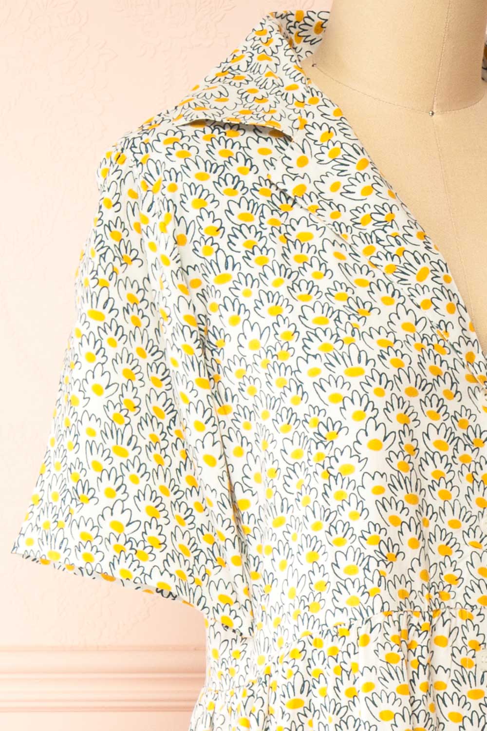 Palotta Long Daisy Print Button-Up Dress | La petite garçonne side