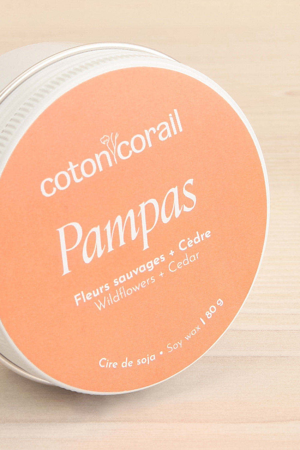 Pampas Tin Candle | Maison garçonne close-up