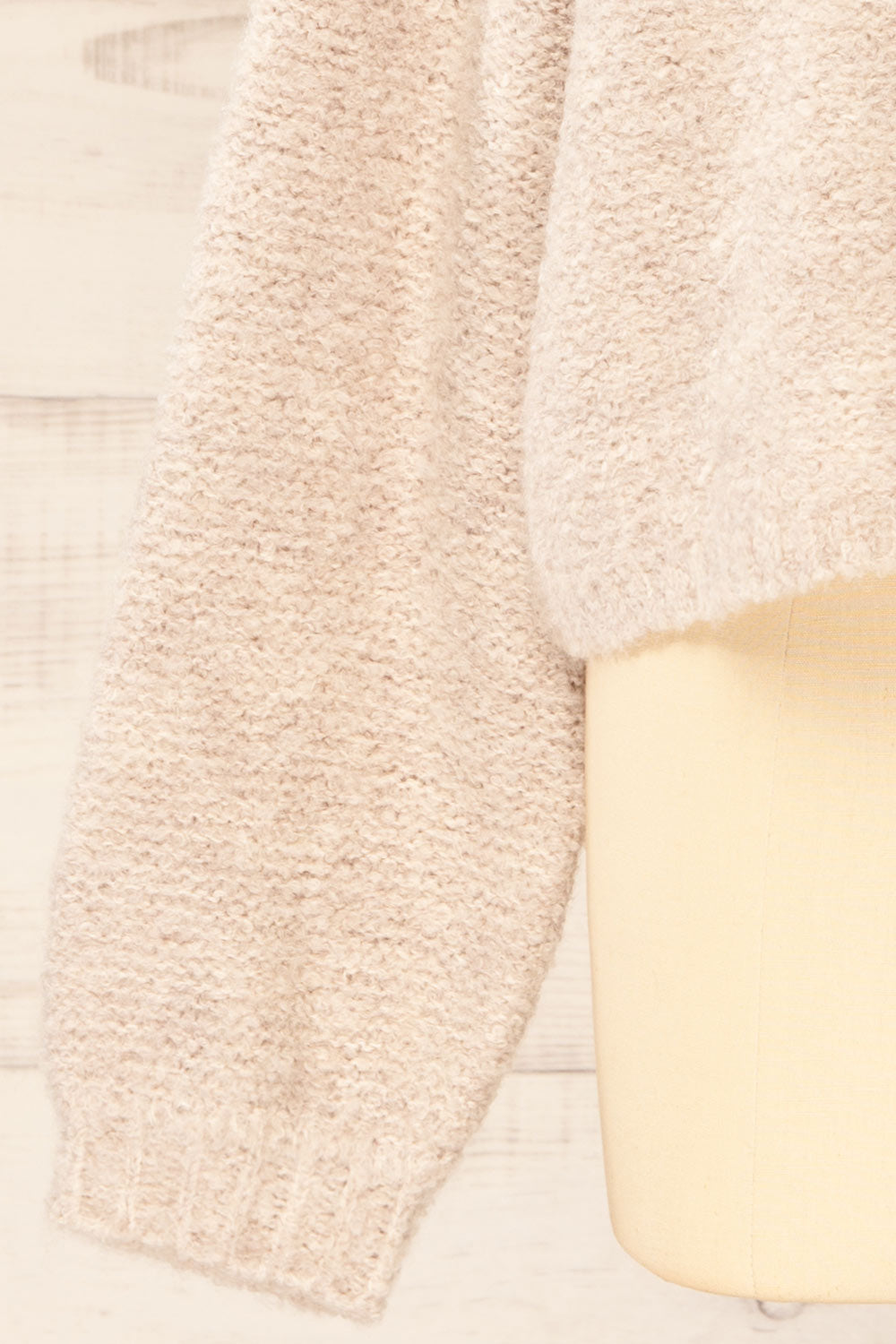 Panya Fluffy Beige Oversized Sweater | La petite garçonne sleeve