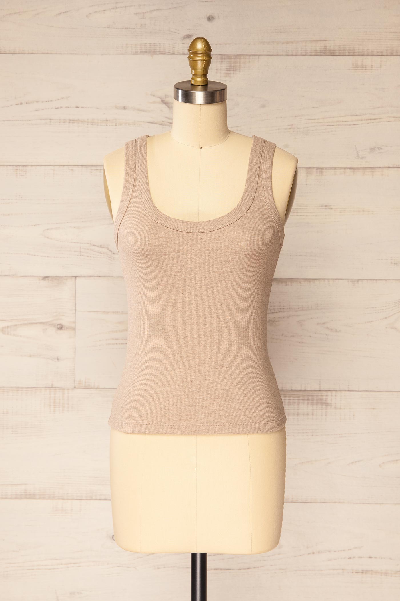 Parphelie Taupe Ribbed Tank Top | La petite garçonne front